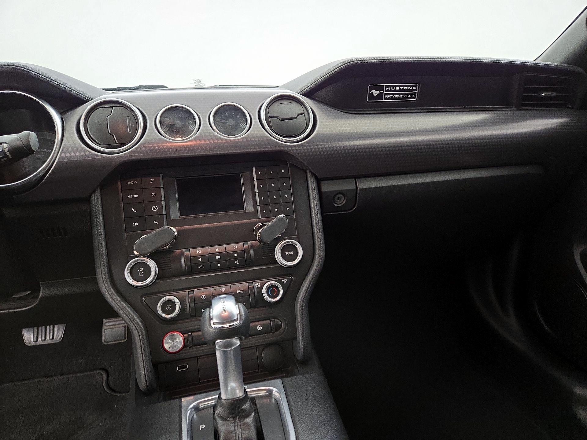 Thumbnail: 2020 Ford Mustang - 9