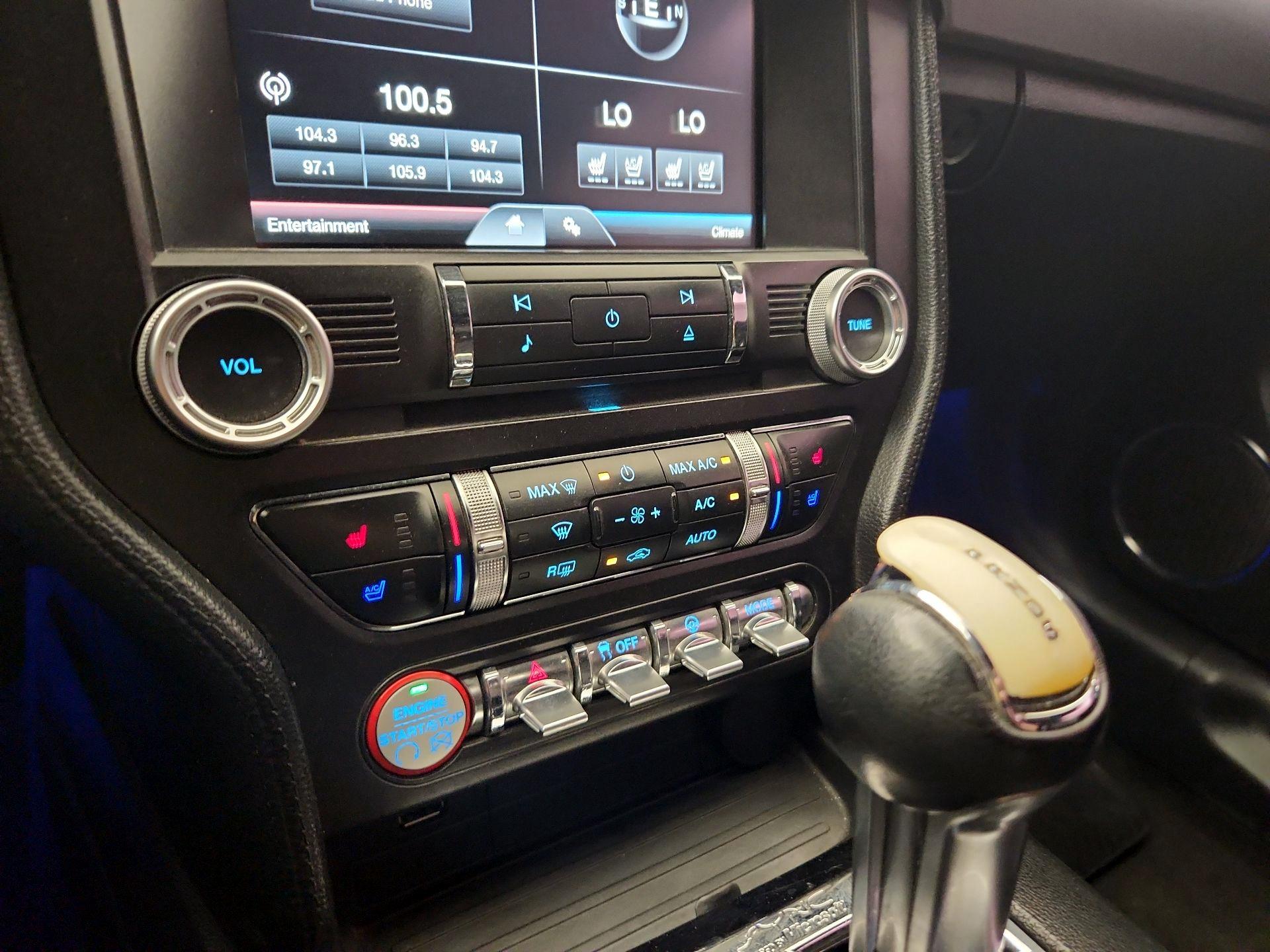 Thumbnail: 2015 Ford Mustang - 16