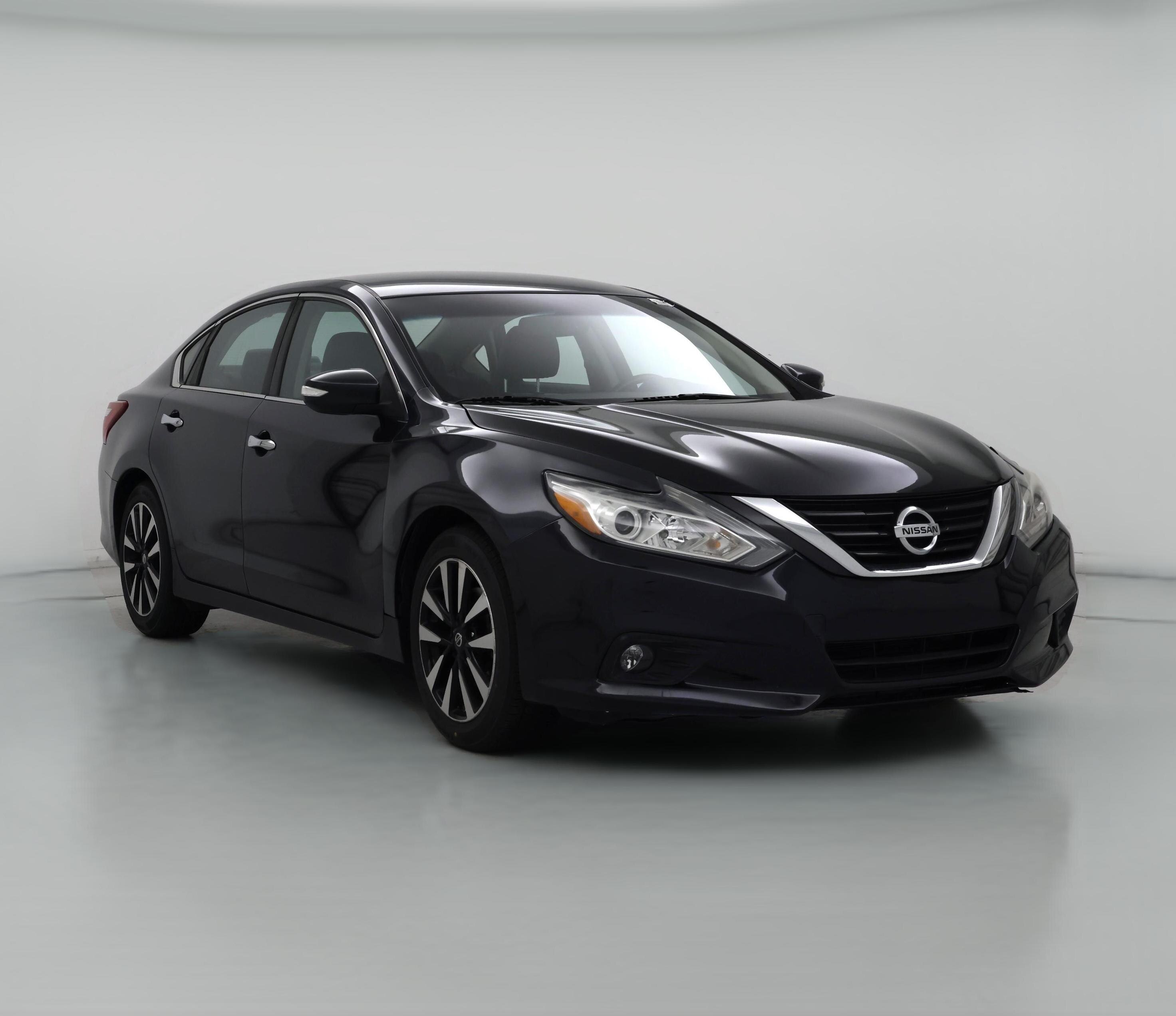 Thumbnail: 2018 Nissan Altima - 1