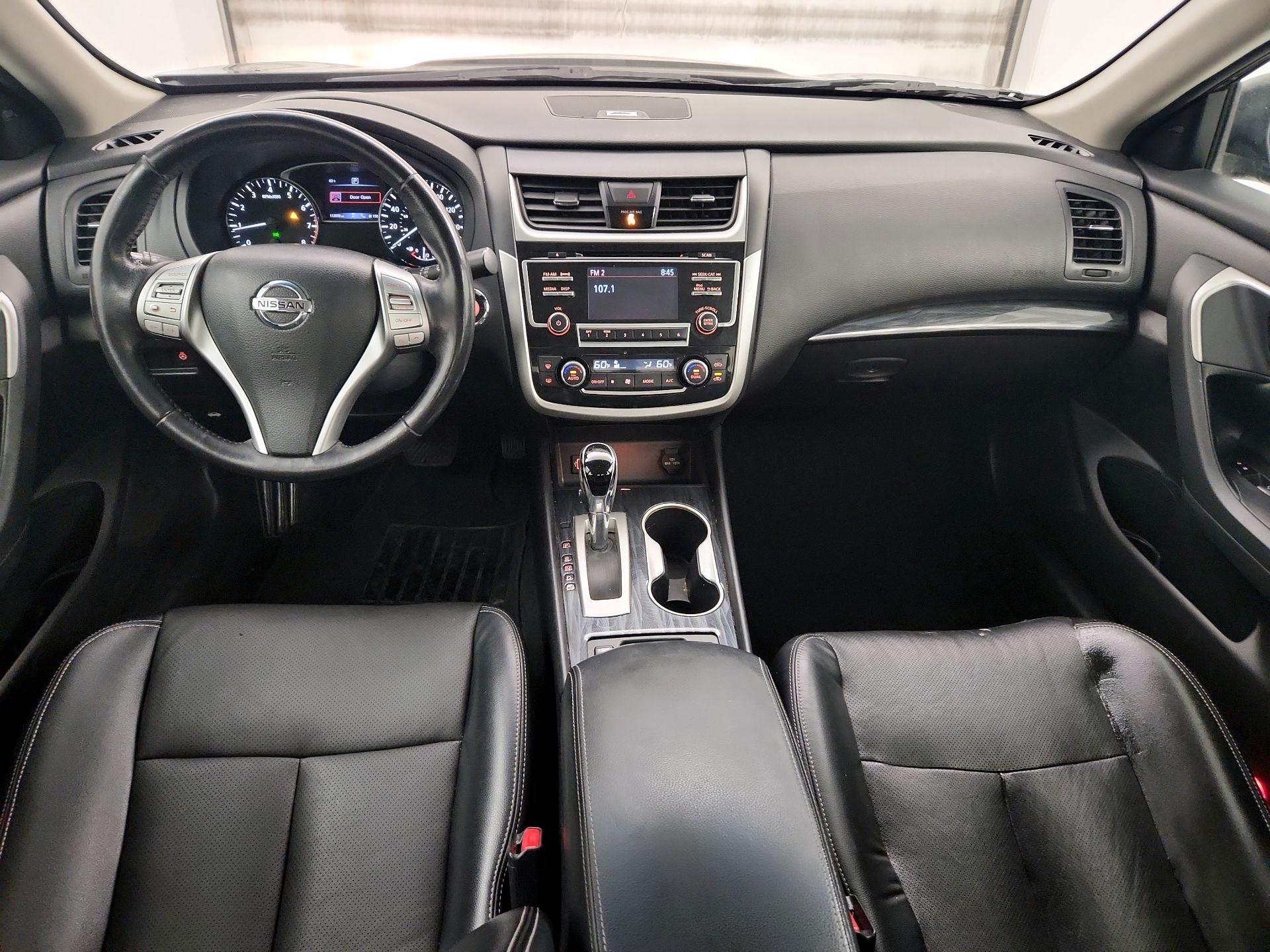 Thumbnail: 2018 Nissan Altima - 9