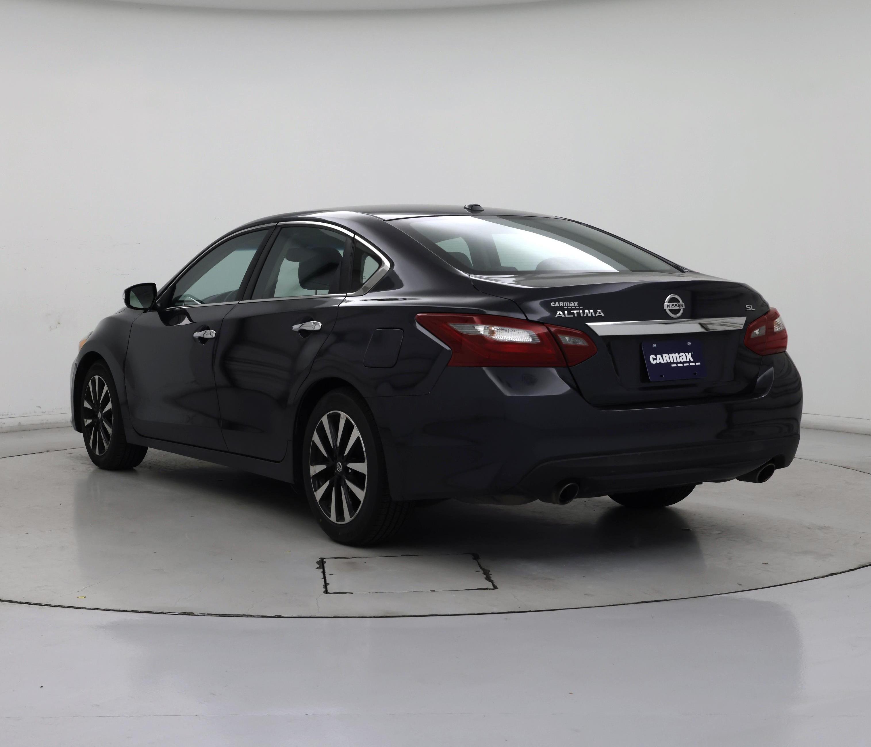 Thumbnail: 2018 Nissan Altima - 2