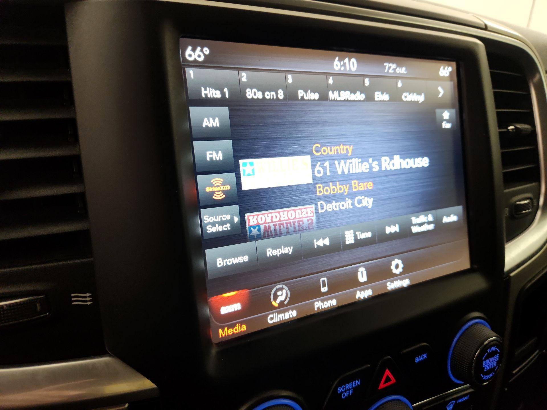 Thumbnail: 2020 RAM 1500 Classic - 15