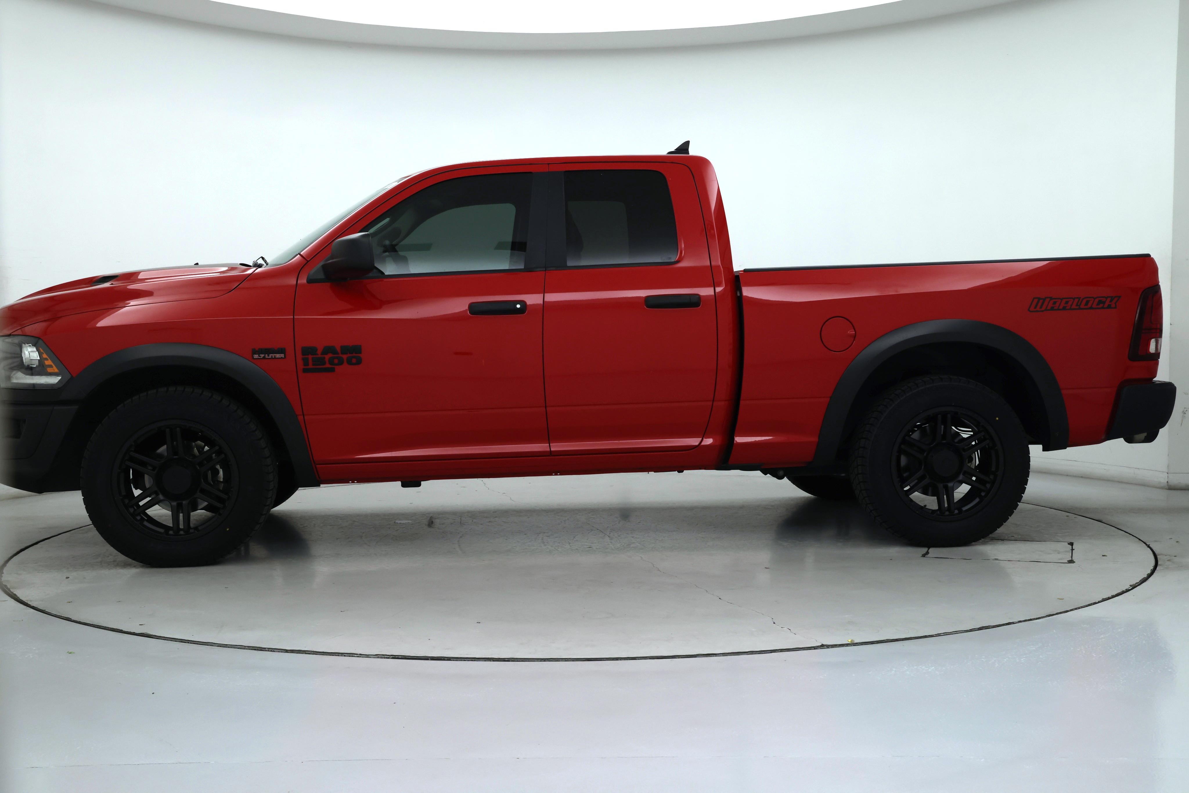Thumbnail: 2020 RAM 1500 Classic - 3
