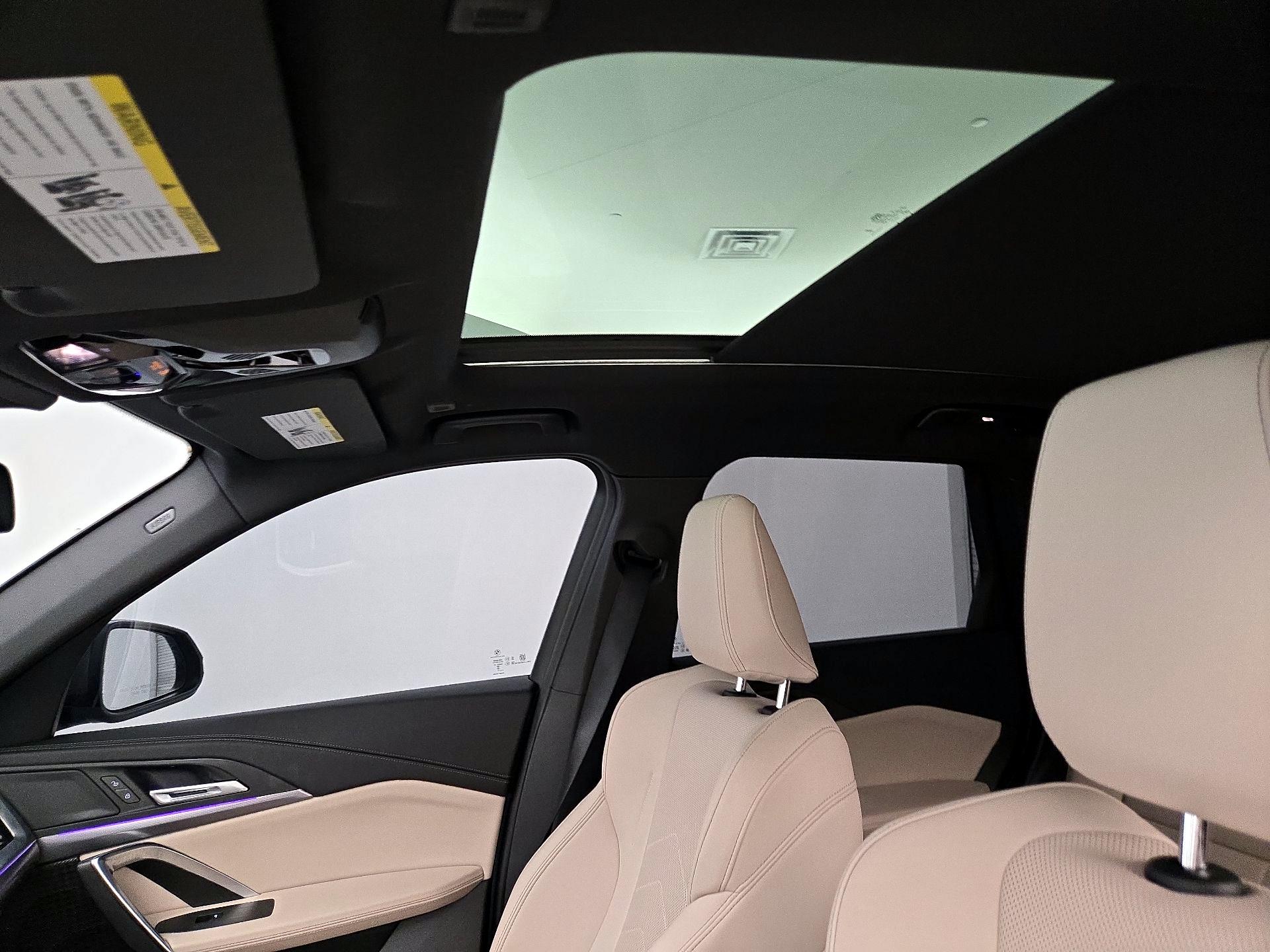 Thumbnail: 2025 BMW X1 - 20