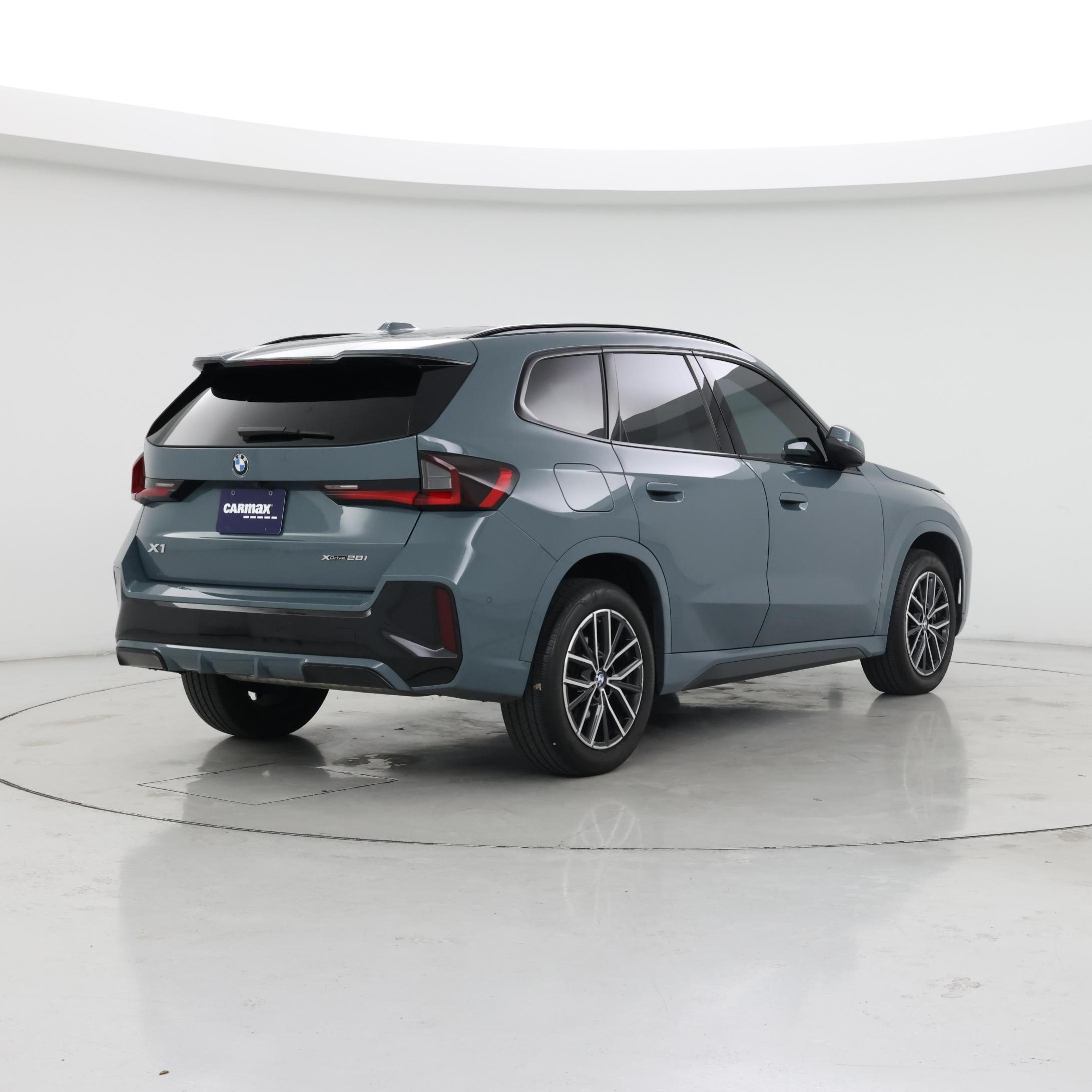 Thumbnail: 2025 BMW X1 - 8