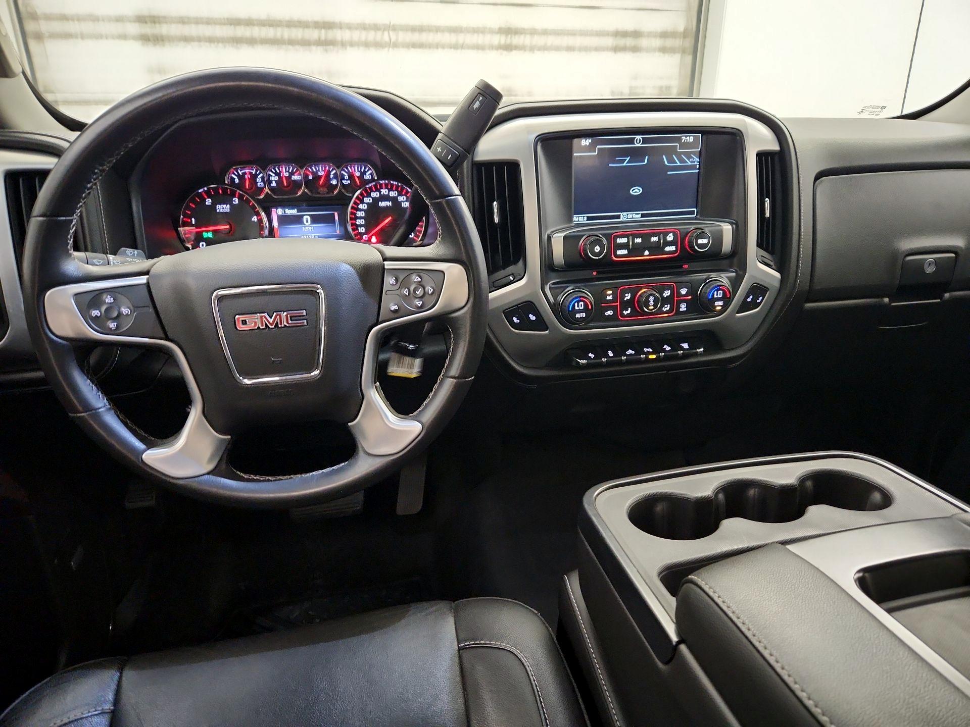 Thumbnail: 2016 GMC Sierra 2500 - 9