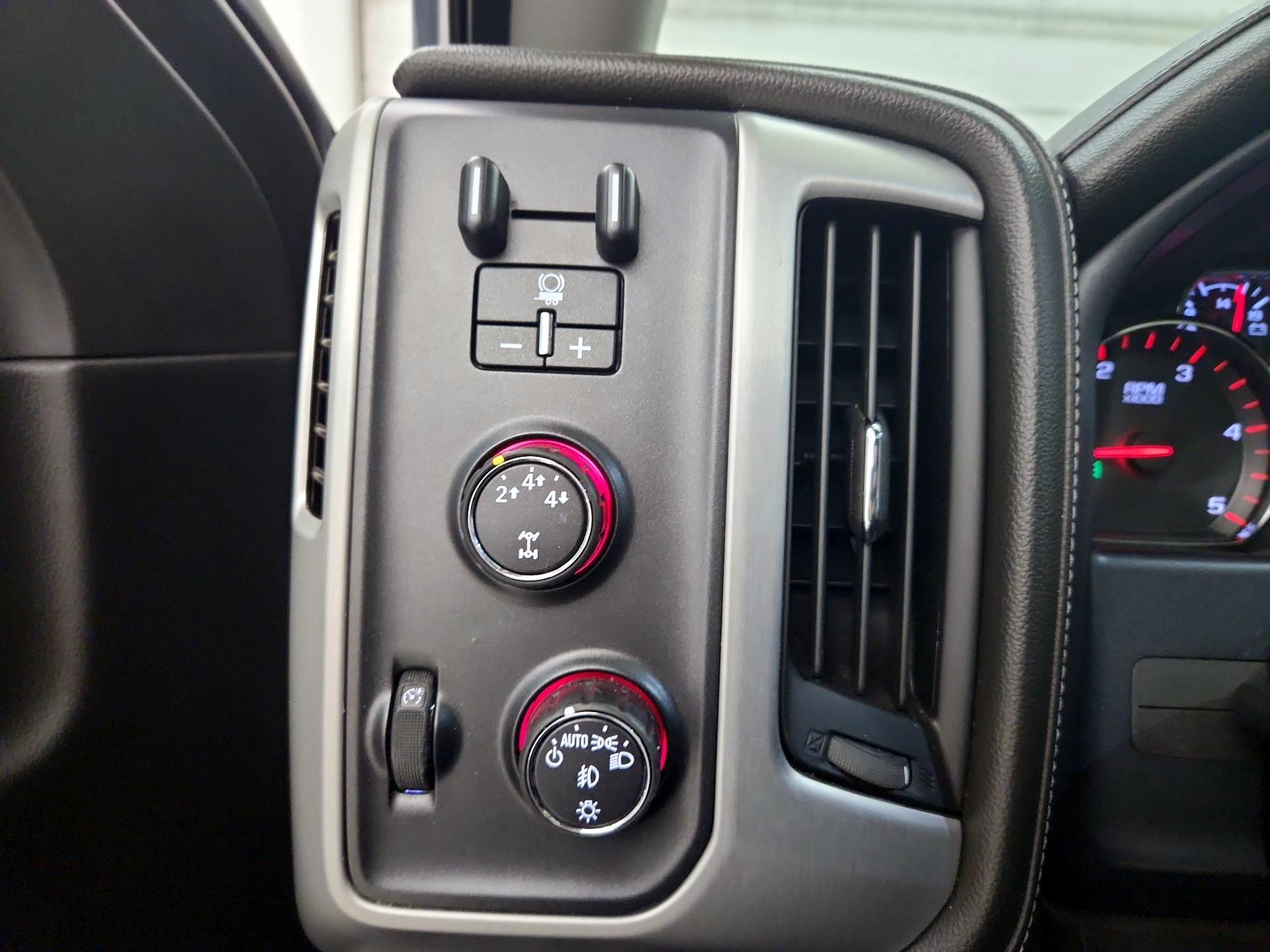 Thumbnail: 2016 GMC Sierra 2500 - 13