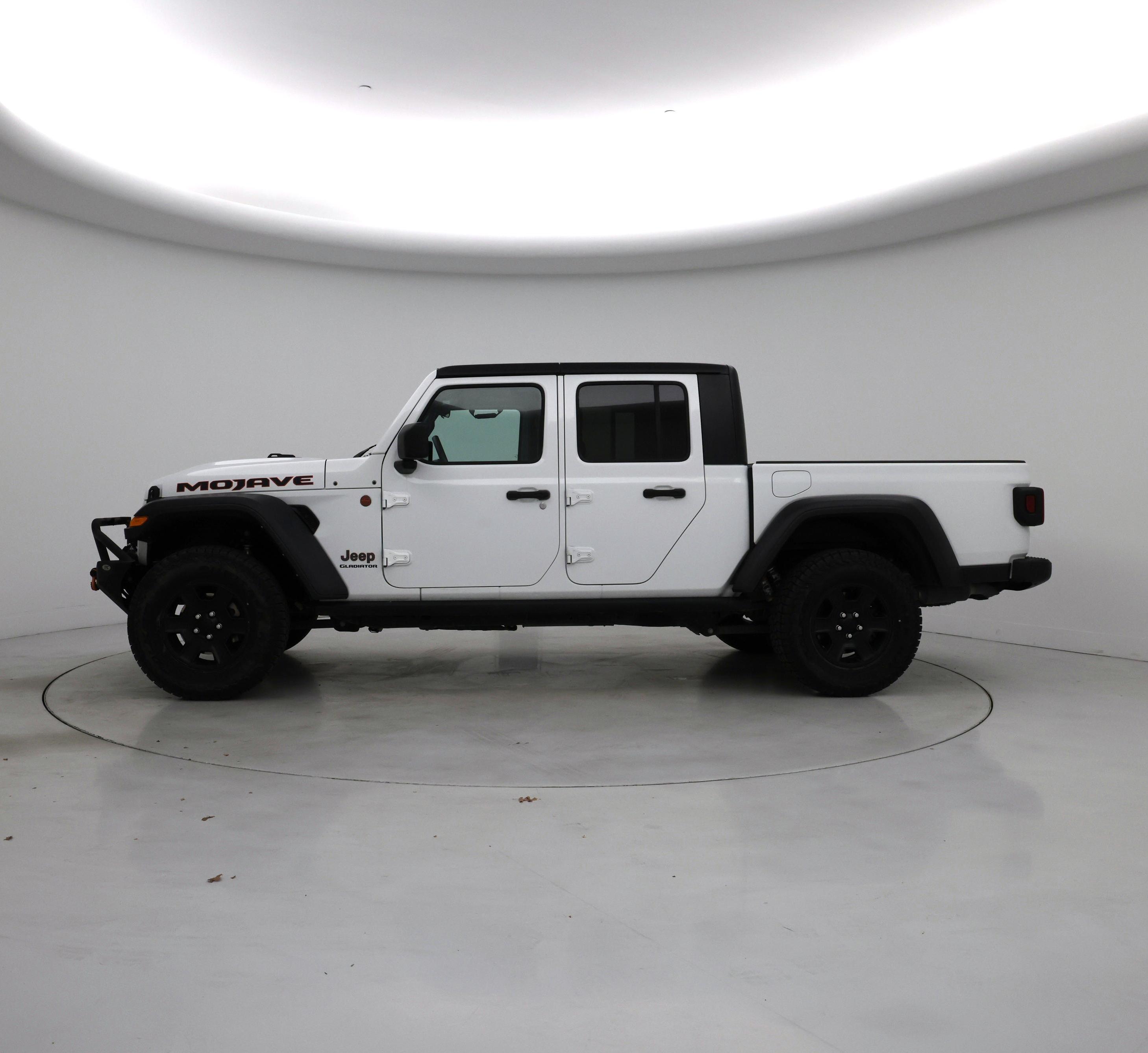 Thumbnail: 2021 Jeep Gladiator - 3