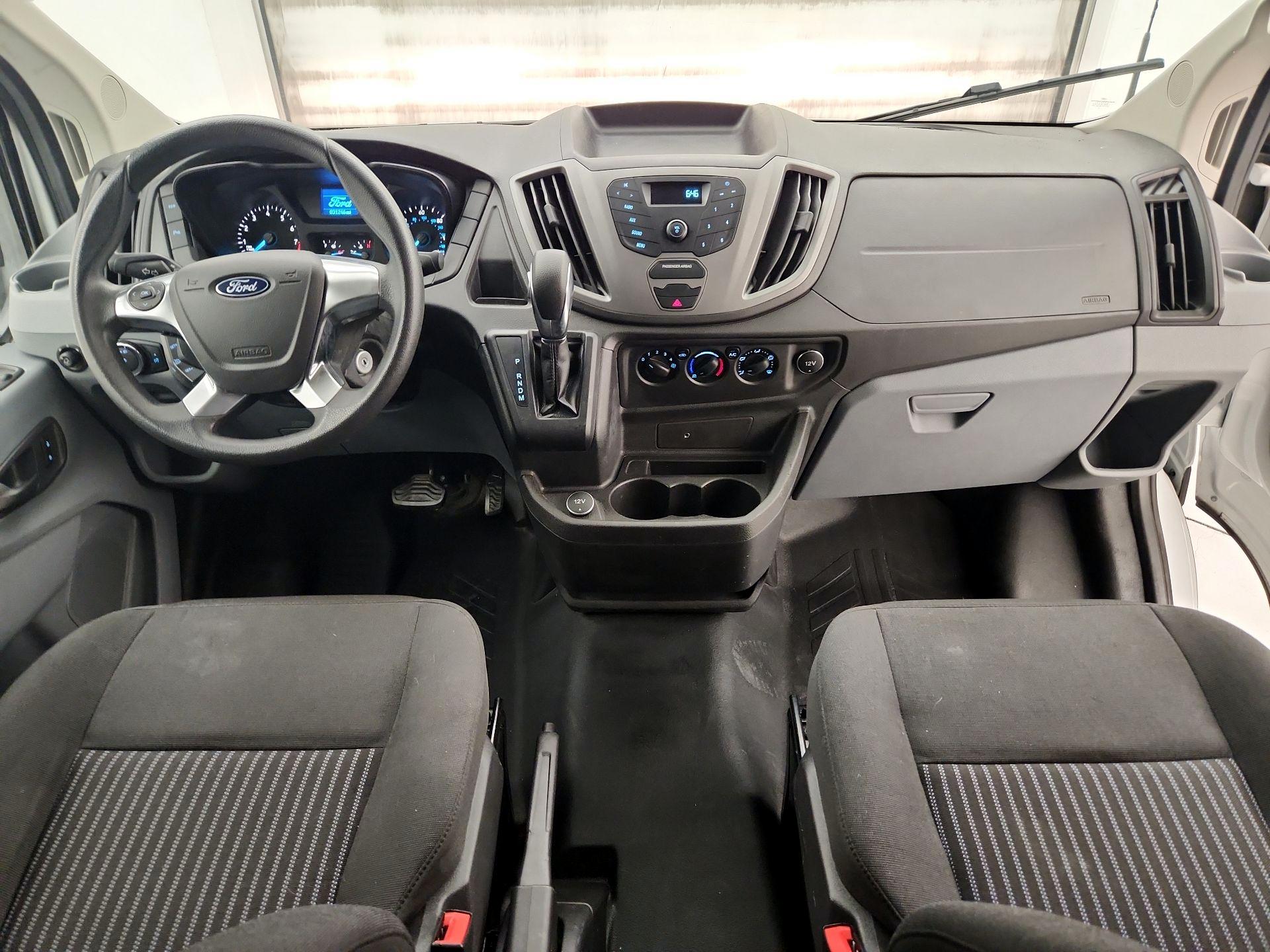 Thumbnail: 2017 Ford Transit Series - 9