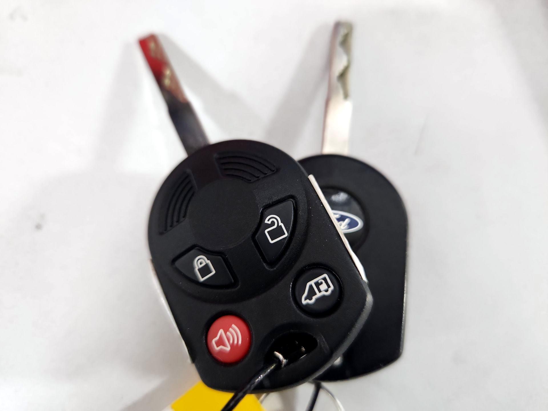 Thumbnail: 2017 Ford Transit Series - 19