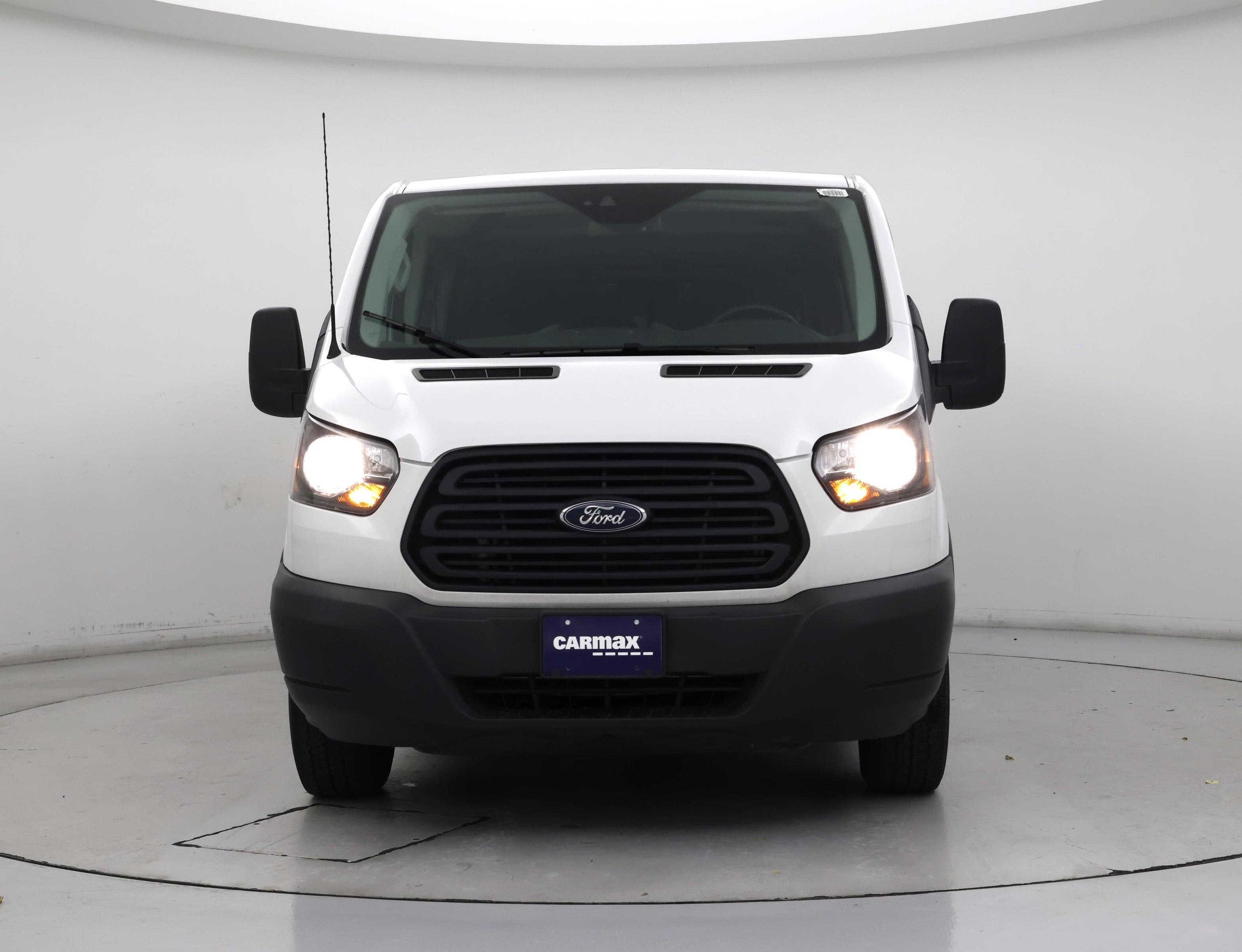 Thumbnail: 2017 Ford Transit Series - 5