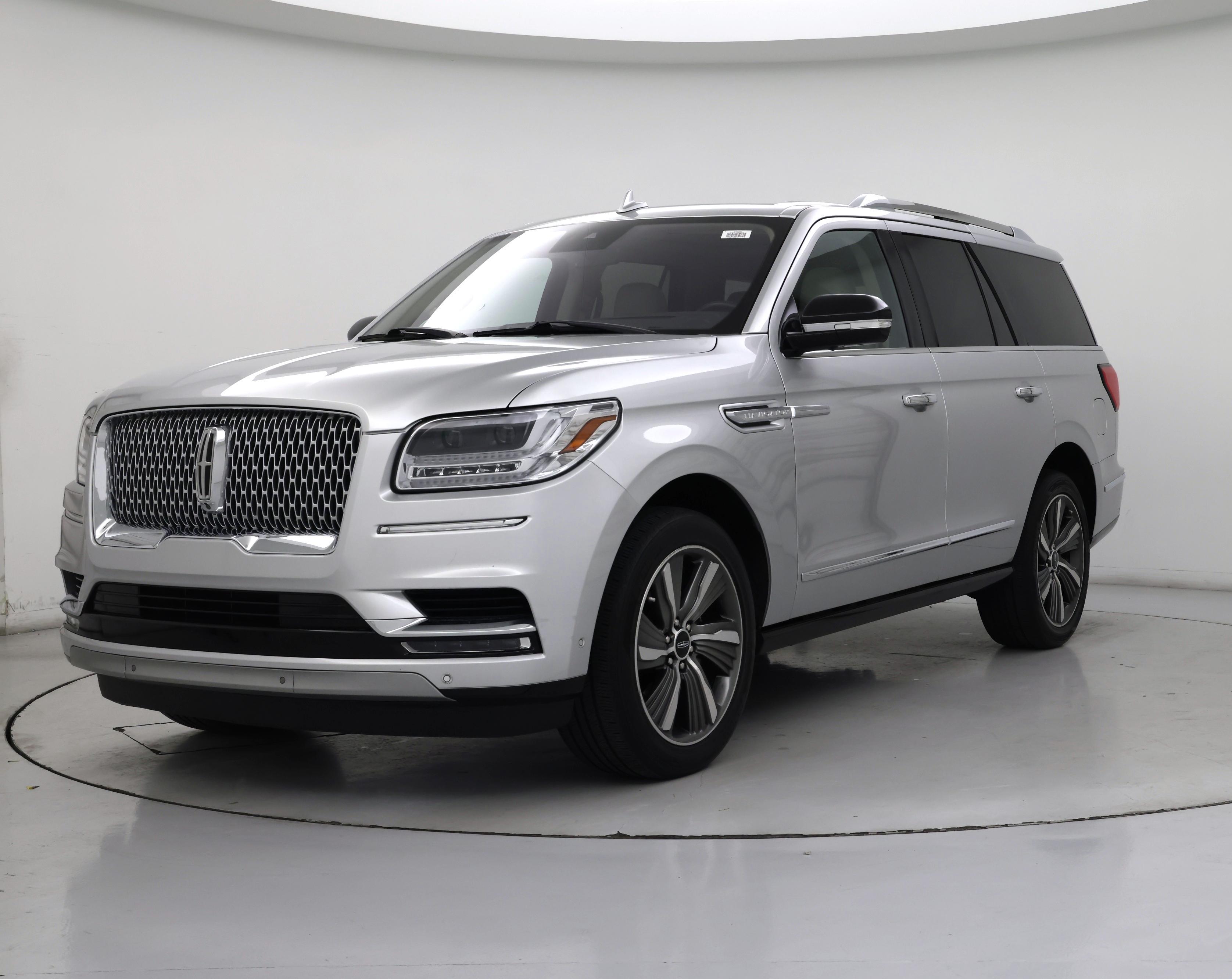 Thumbnail: 2019 Lincoln Navigator - 4