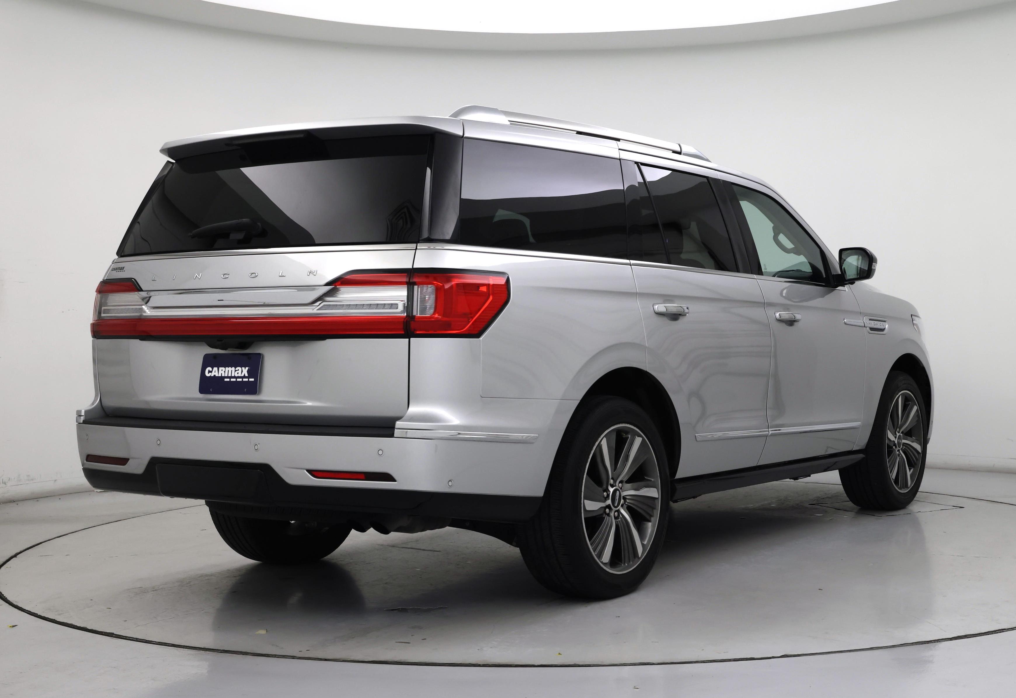 Thumbnail: 2019 Lincoln Navigator - 8