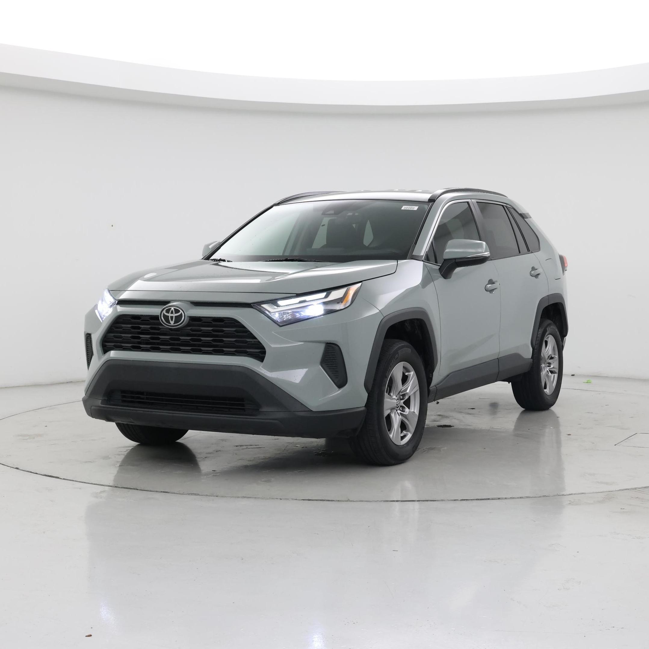 Thumbnail: 2022 Toyota RAV4 - 4