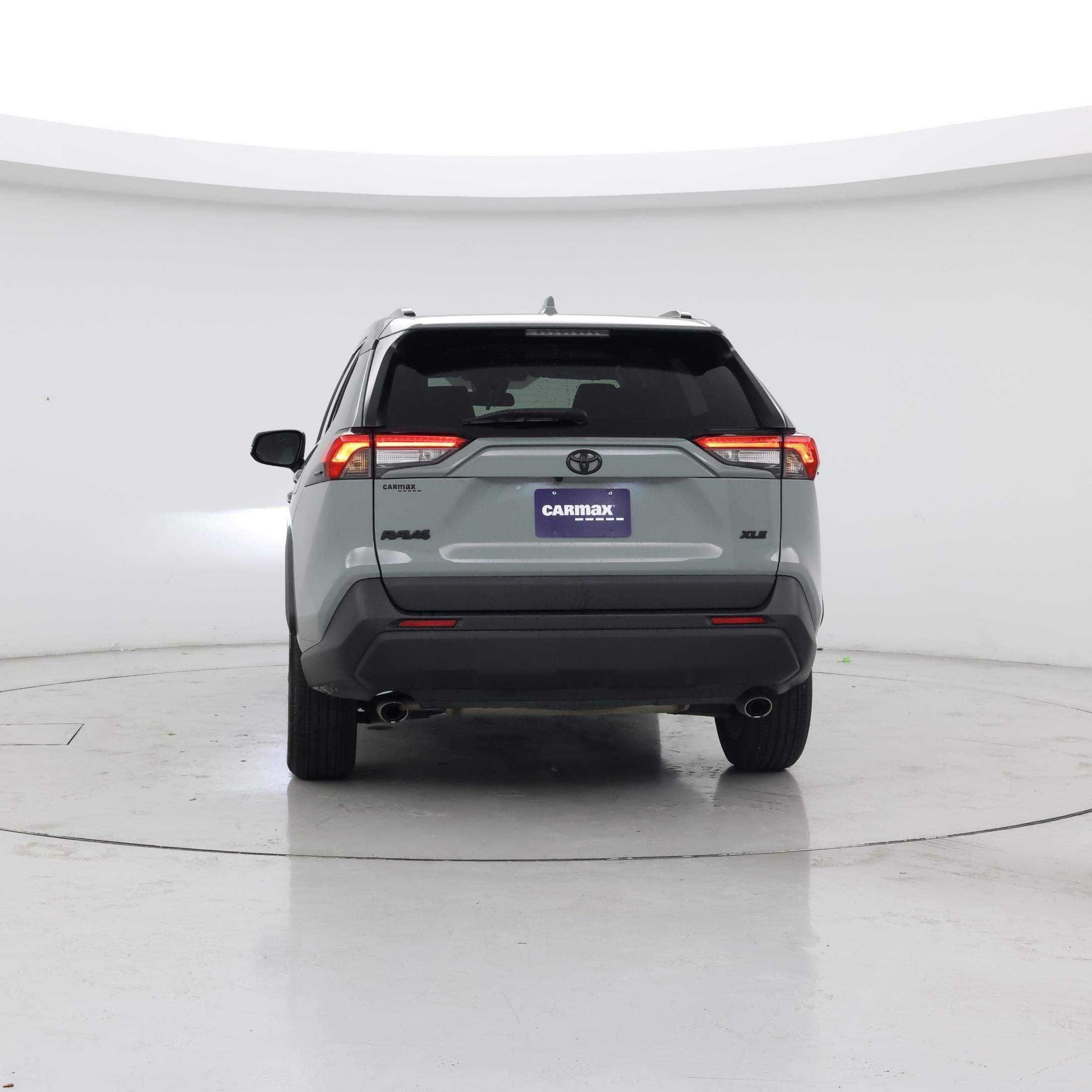 Thumbnail: 2022 Toyota RAV4 - 6
