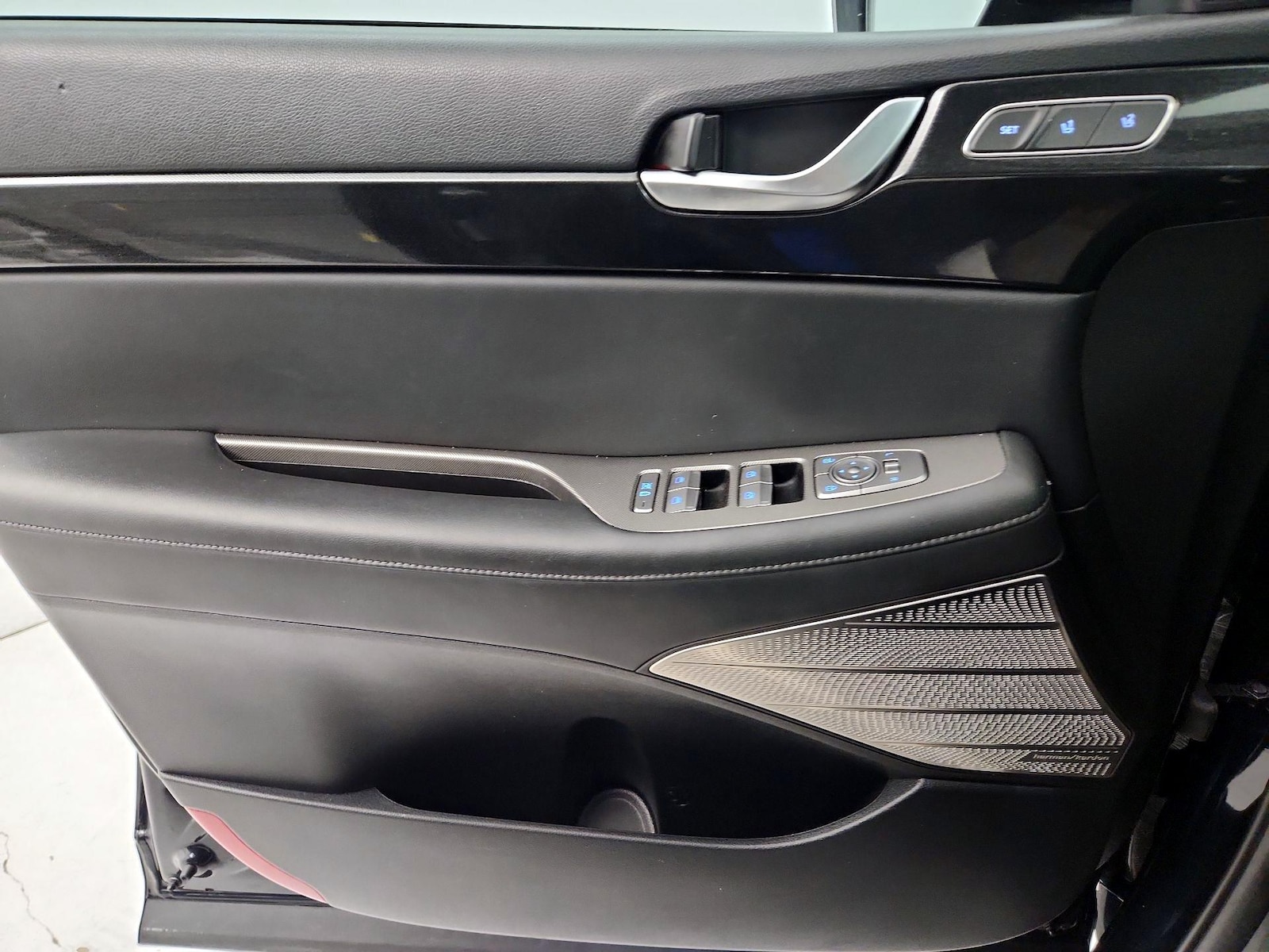 2022 Hyundai Palisade Limited - Photo 13