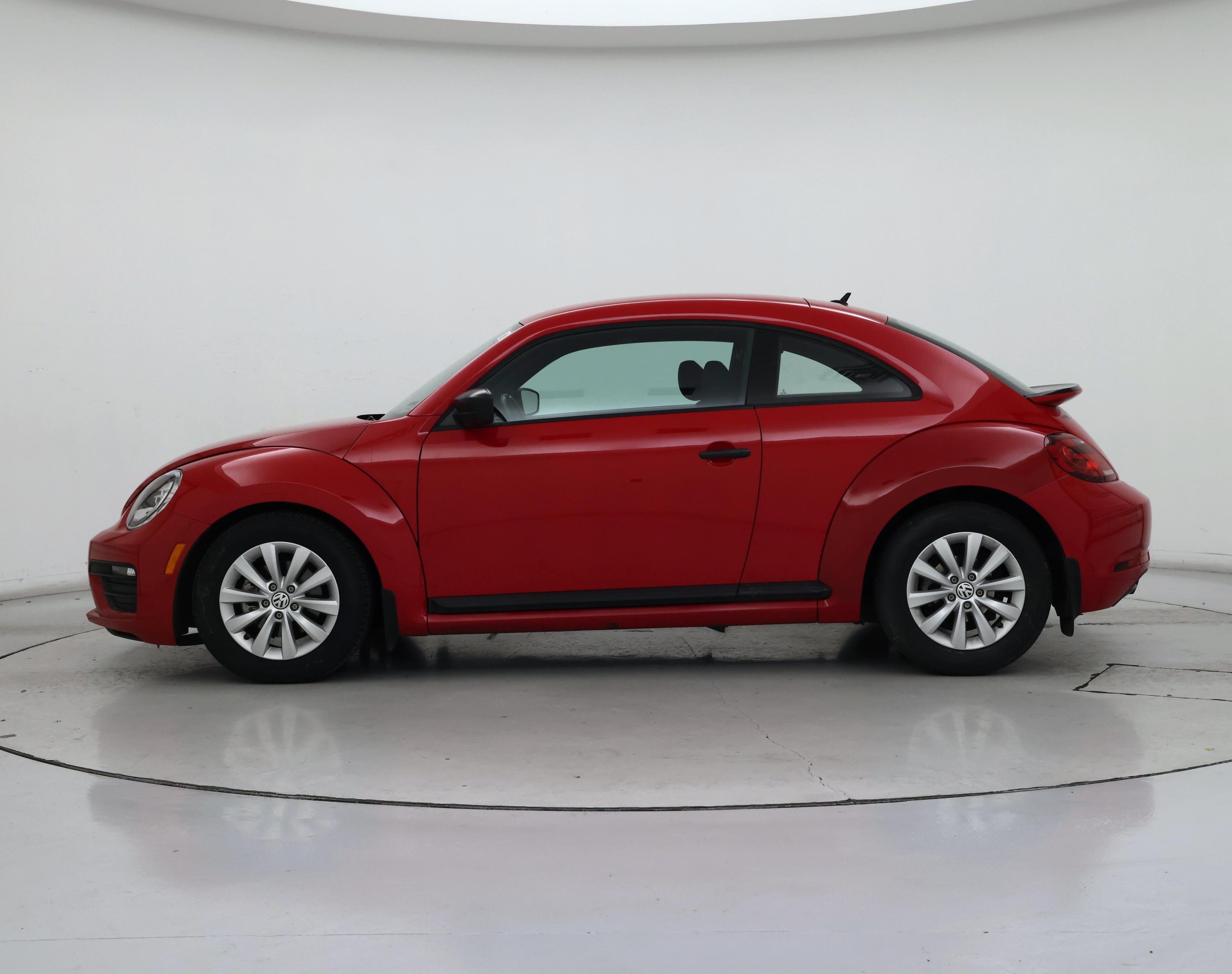 Thumbnail: 2018 Volkswagen Beetle - 3