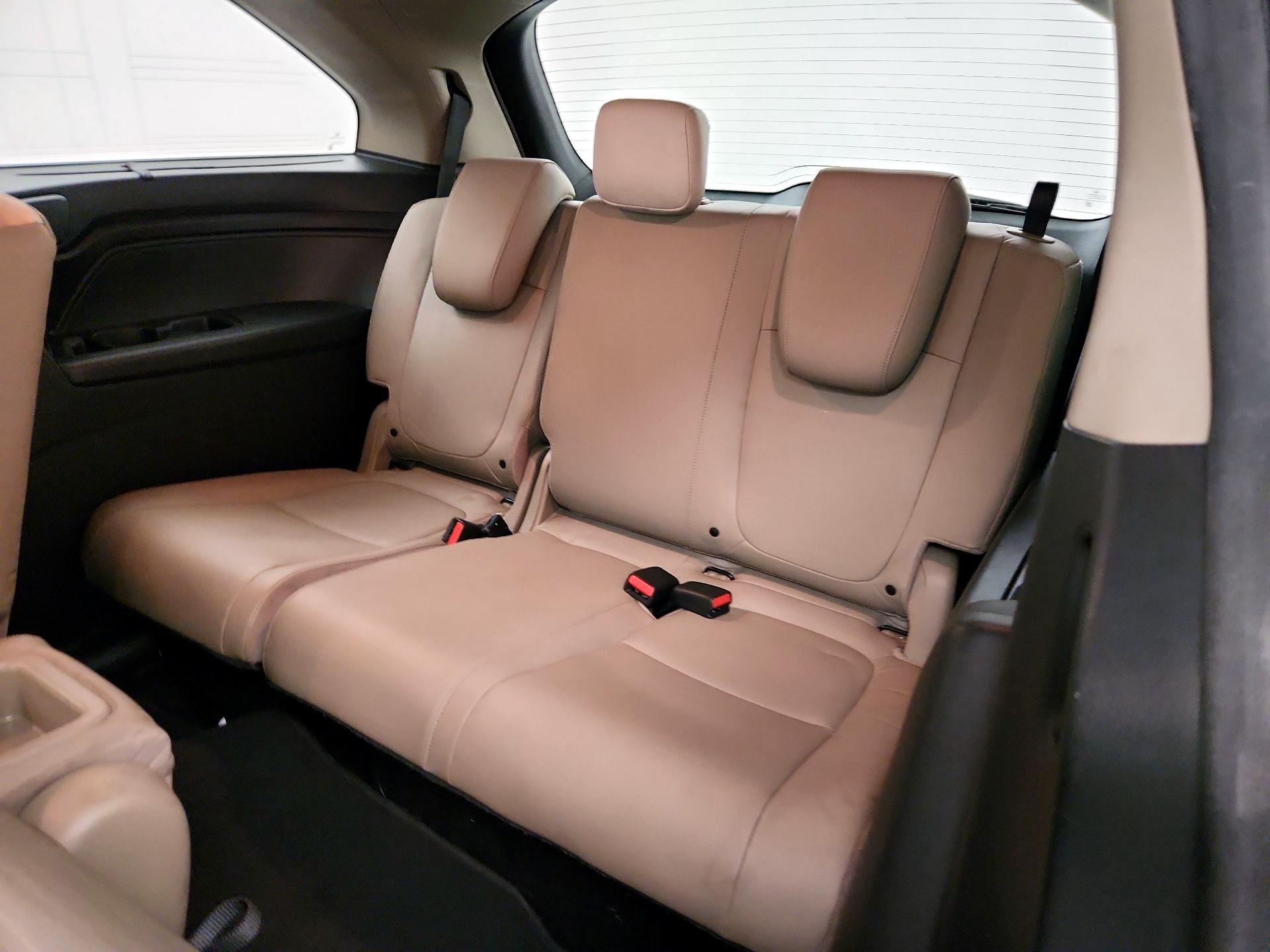 Thumbnail: 2018 Honda Odyssey - 20