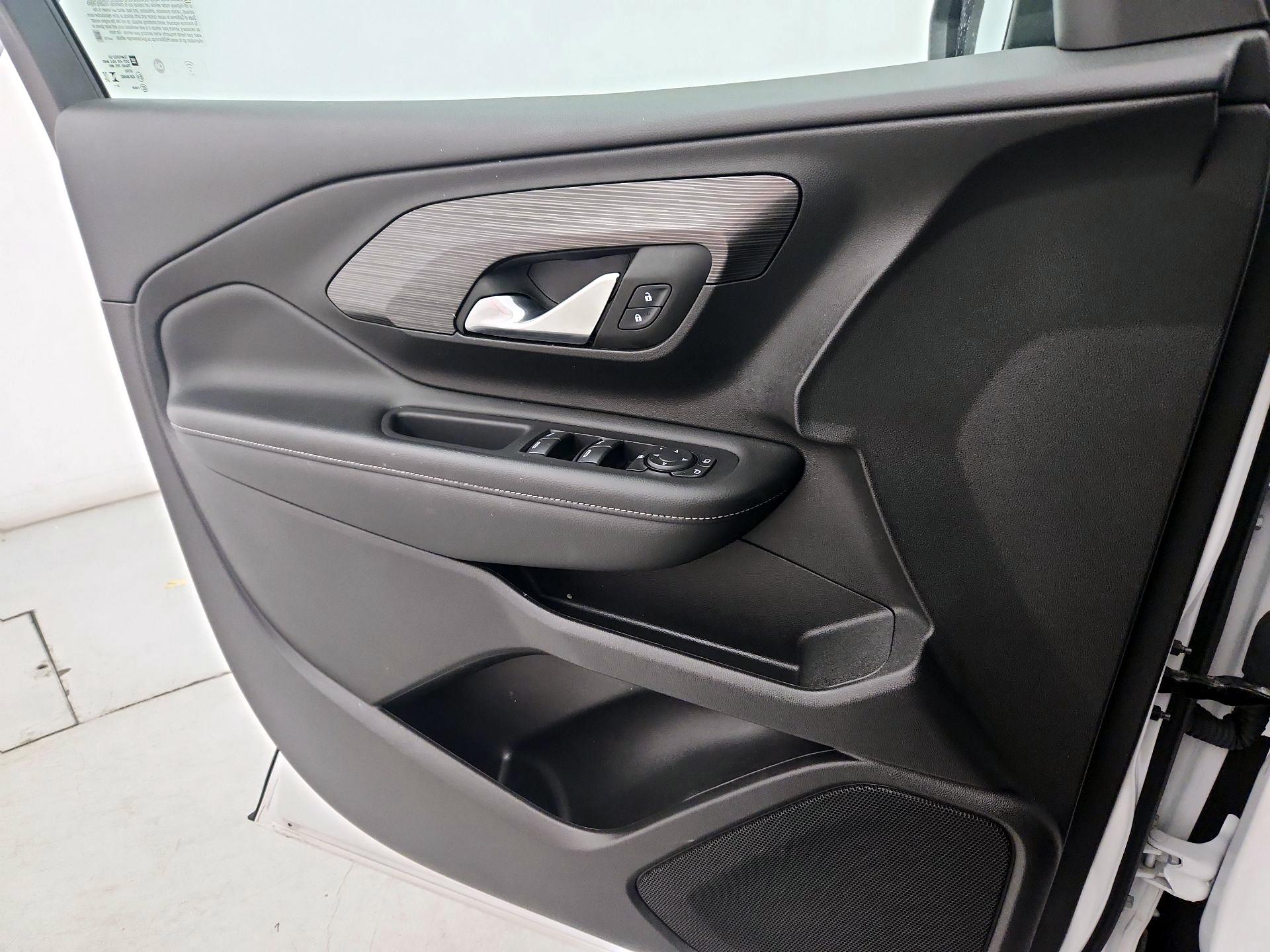 Thumbnail: 2024 GMC Terrain - 12