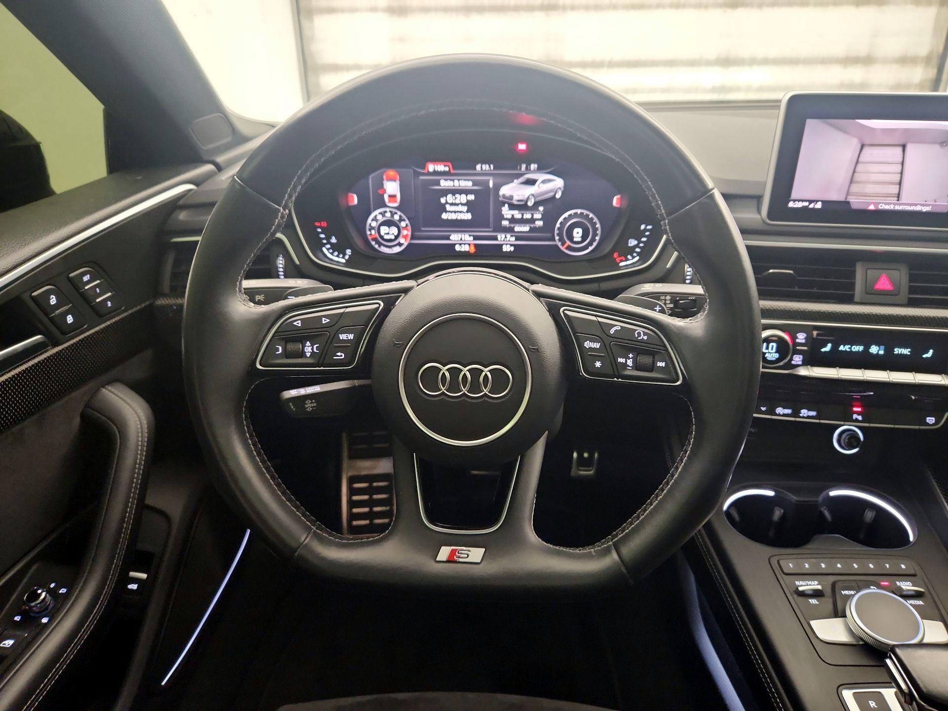 Thumbnail: 2019 Audi S5 - 10