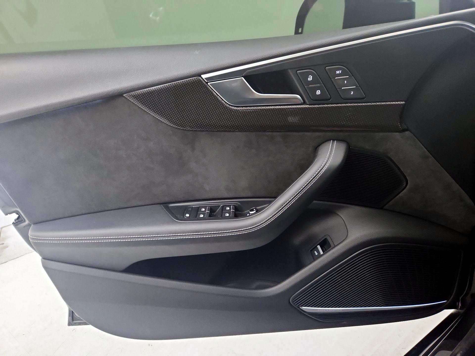 Thumbnail: 2019 Audi S5 - 12