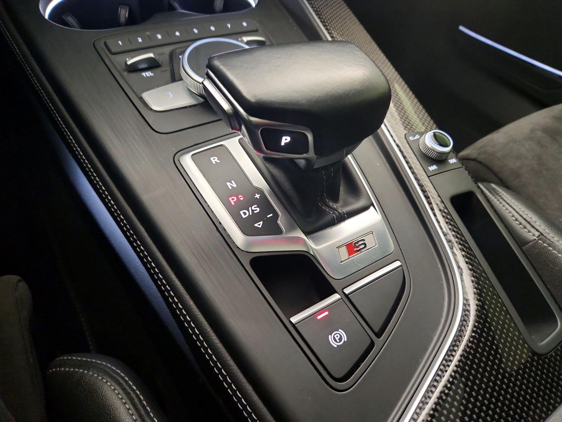 Thumbnail: 2019 Audi S5 - 17