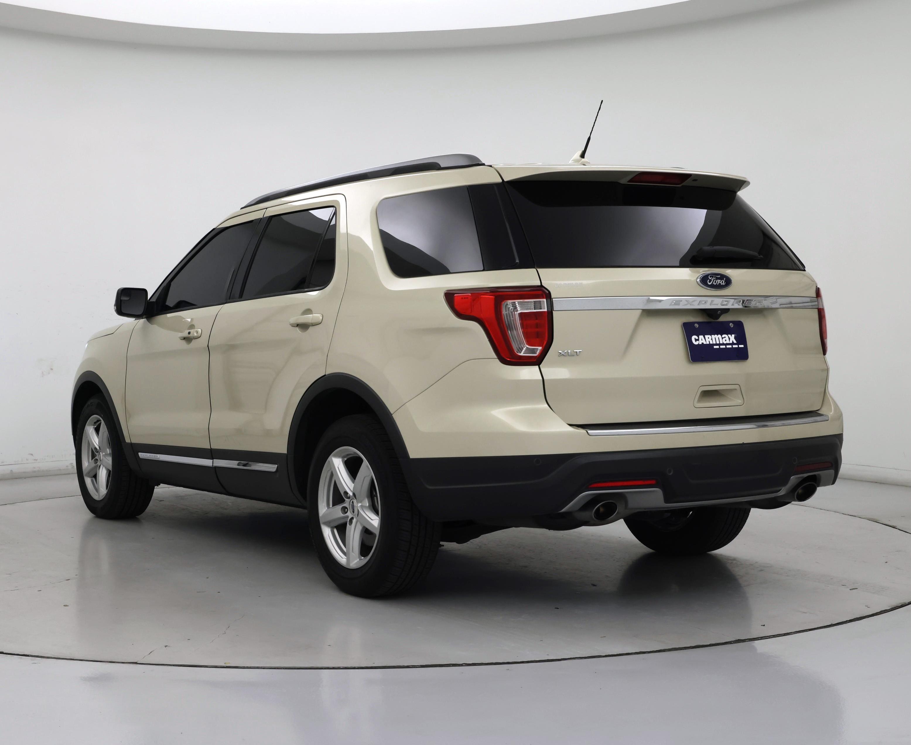 Thumbnail: 2018 Ford Explorer - 2
