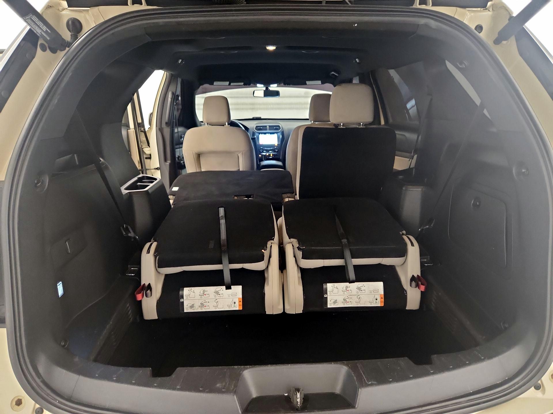 Thumbnail: 2018 Ford Explorer - 20
