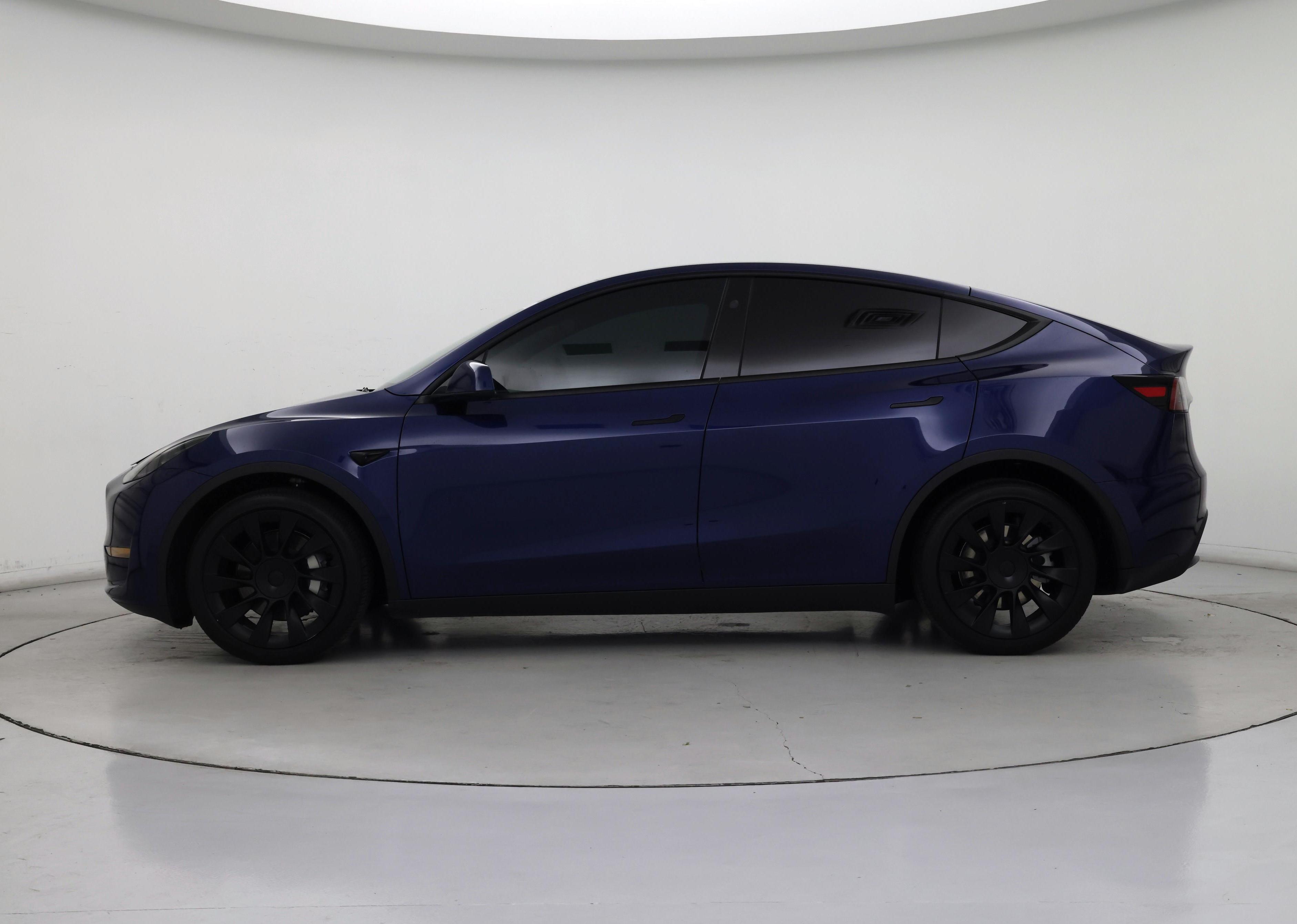 Thumbnail: 2024 Tesla Model Y - 3