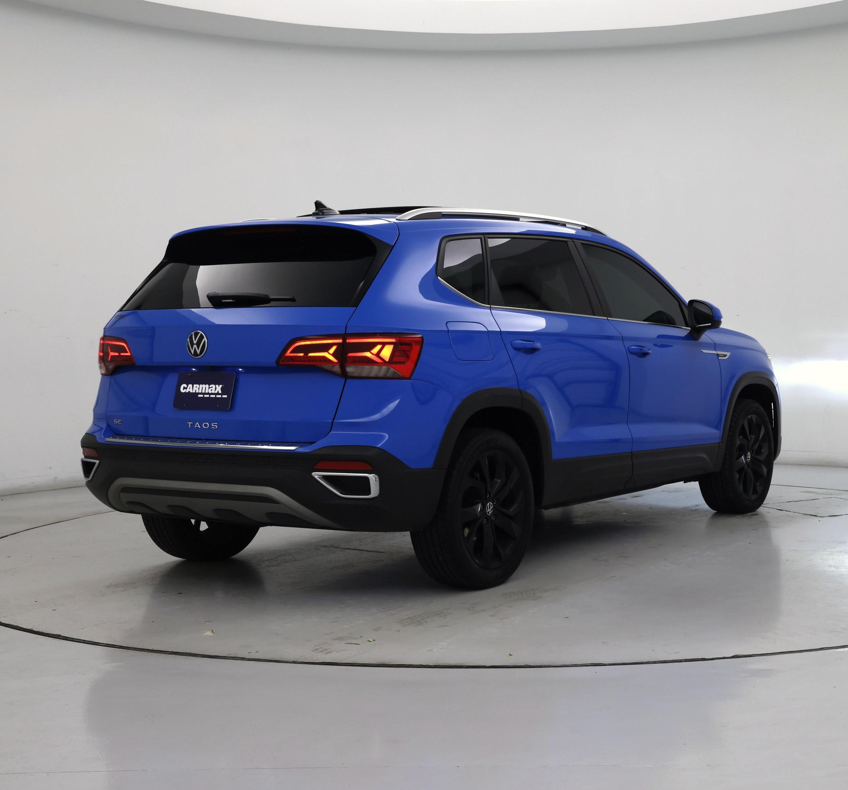 Thumbnail: 2023 Volkswagen Taos - 8