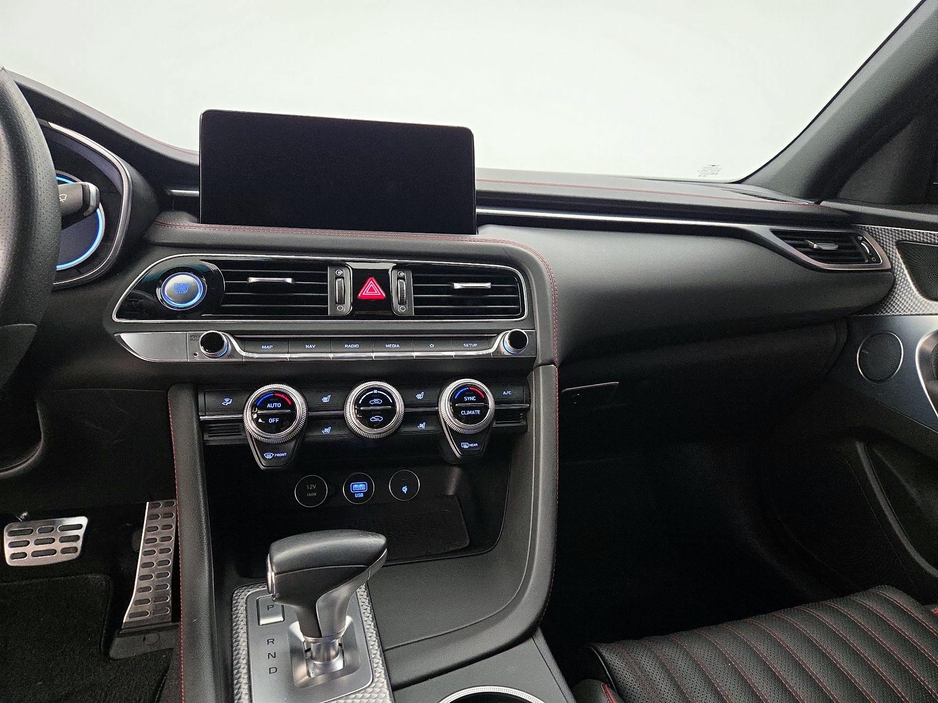Thumbnail: 2023 Genesis G70 - 9