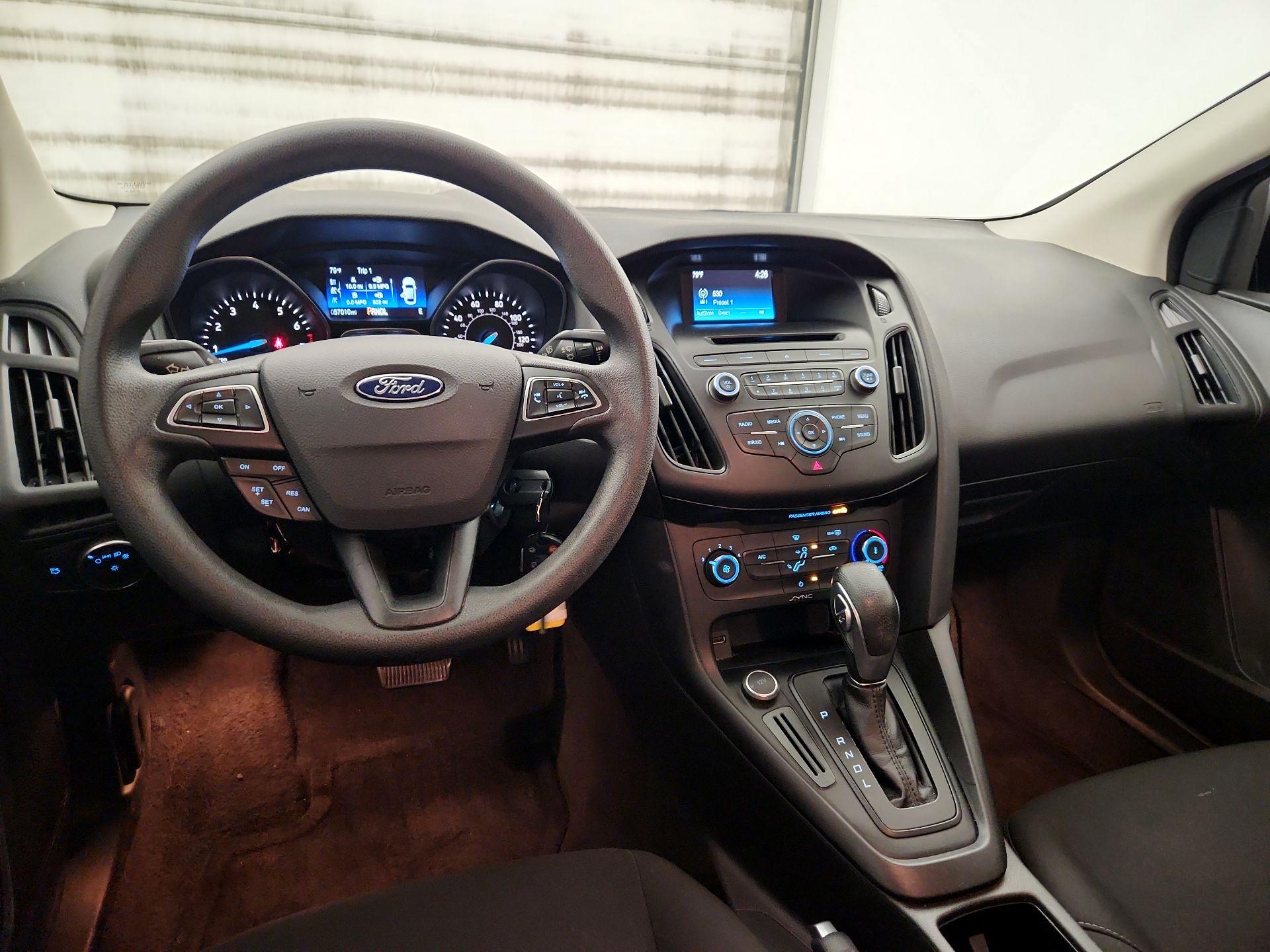 Thumbnail: 2017 Ford Focus - 9