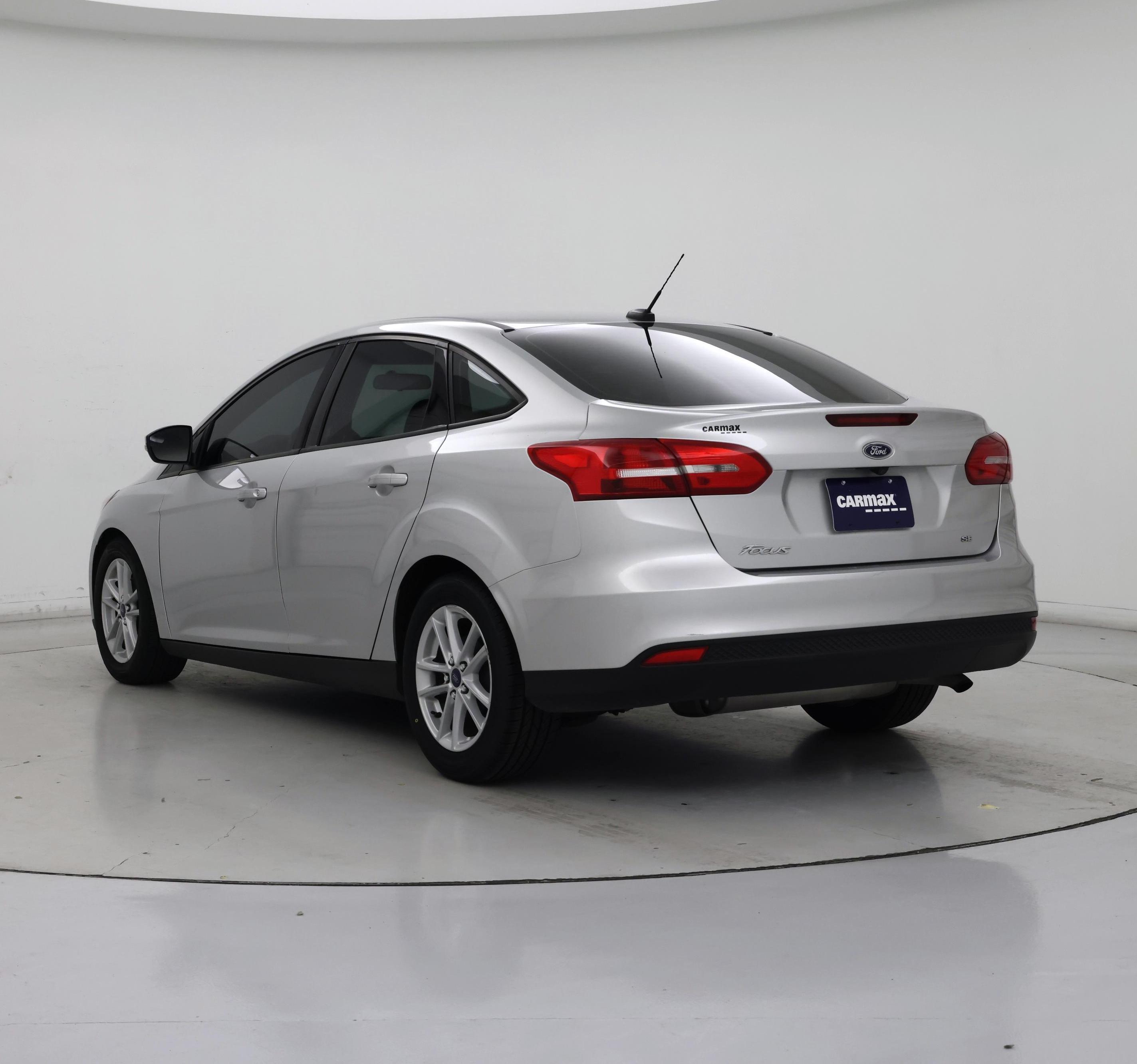 Thumbnail: 2017 Ford Focus - 2