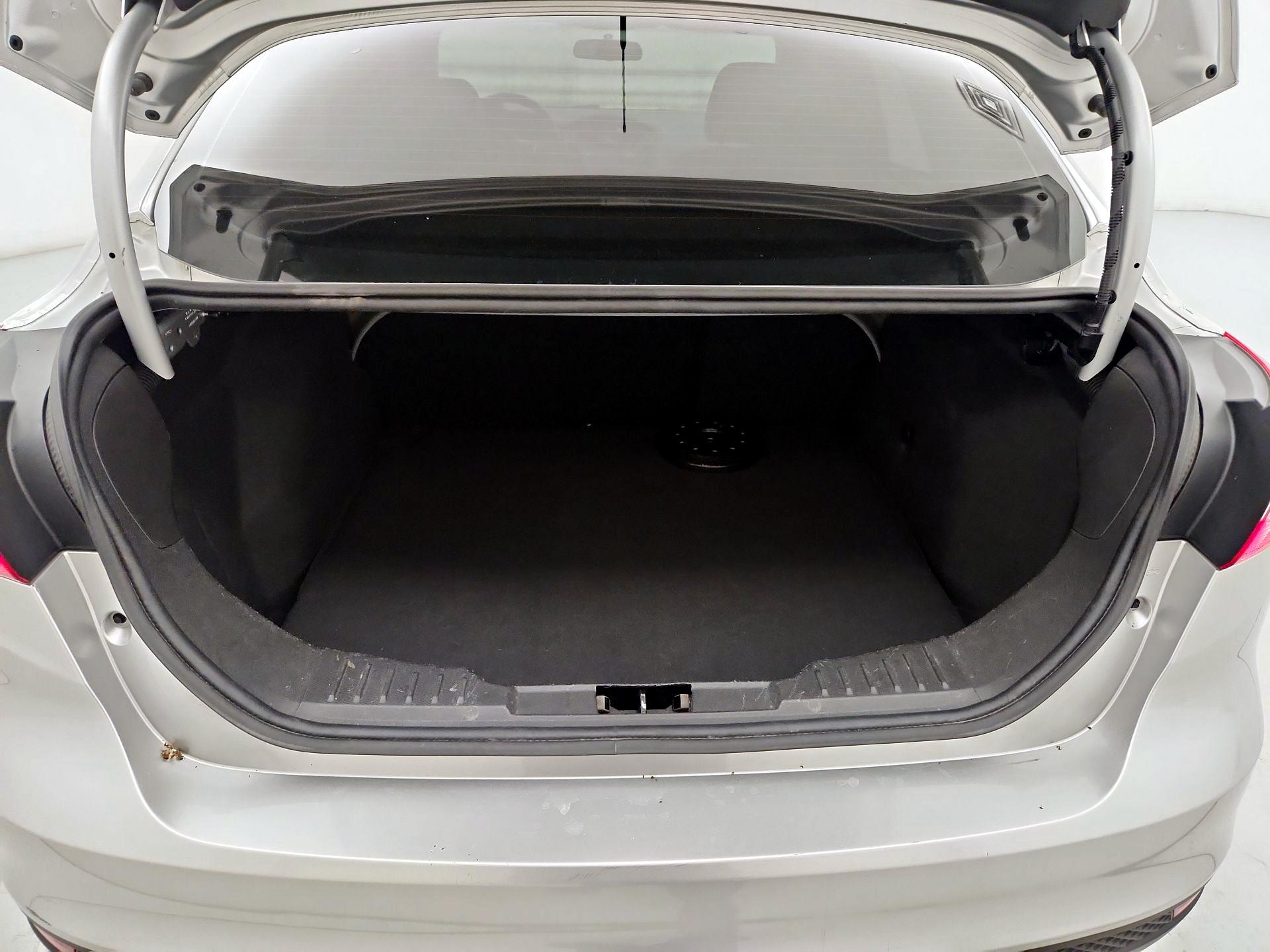 Thumbnail: 2017 Ford Focus - 20