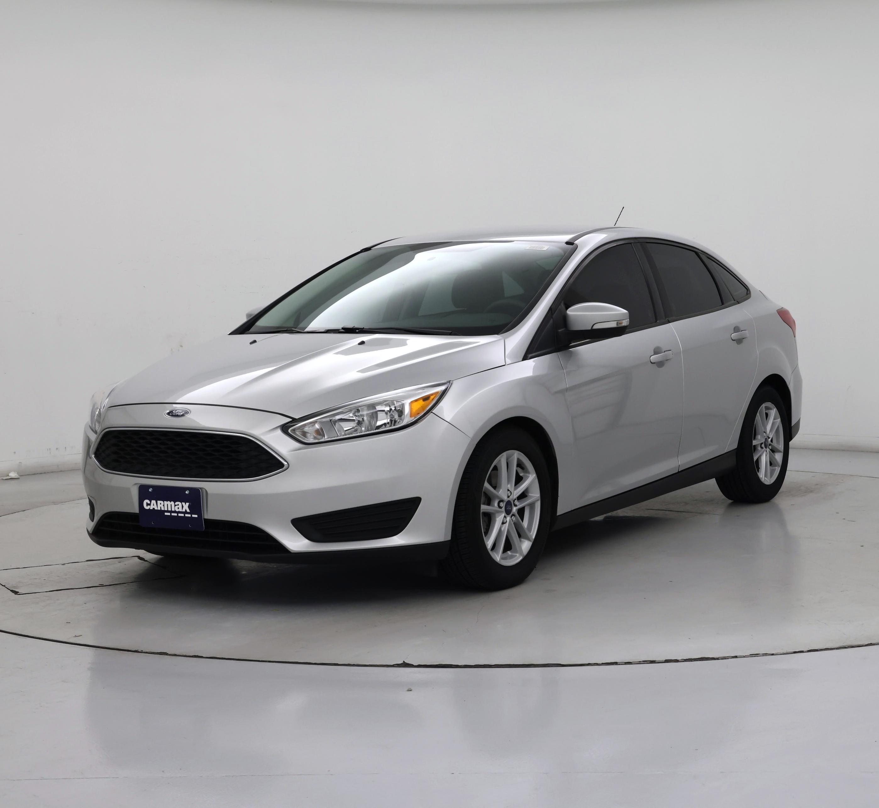 Thumbnail: 2017 Ford Focus - 4