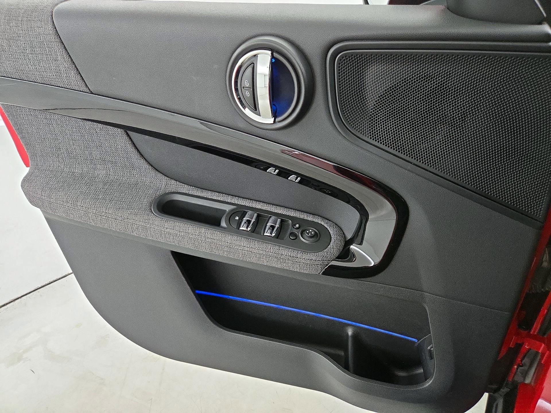 Thumbnail: 2024 MINI Cooper Countryman - 12