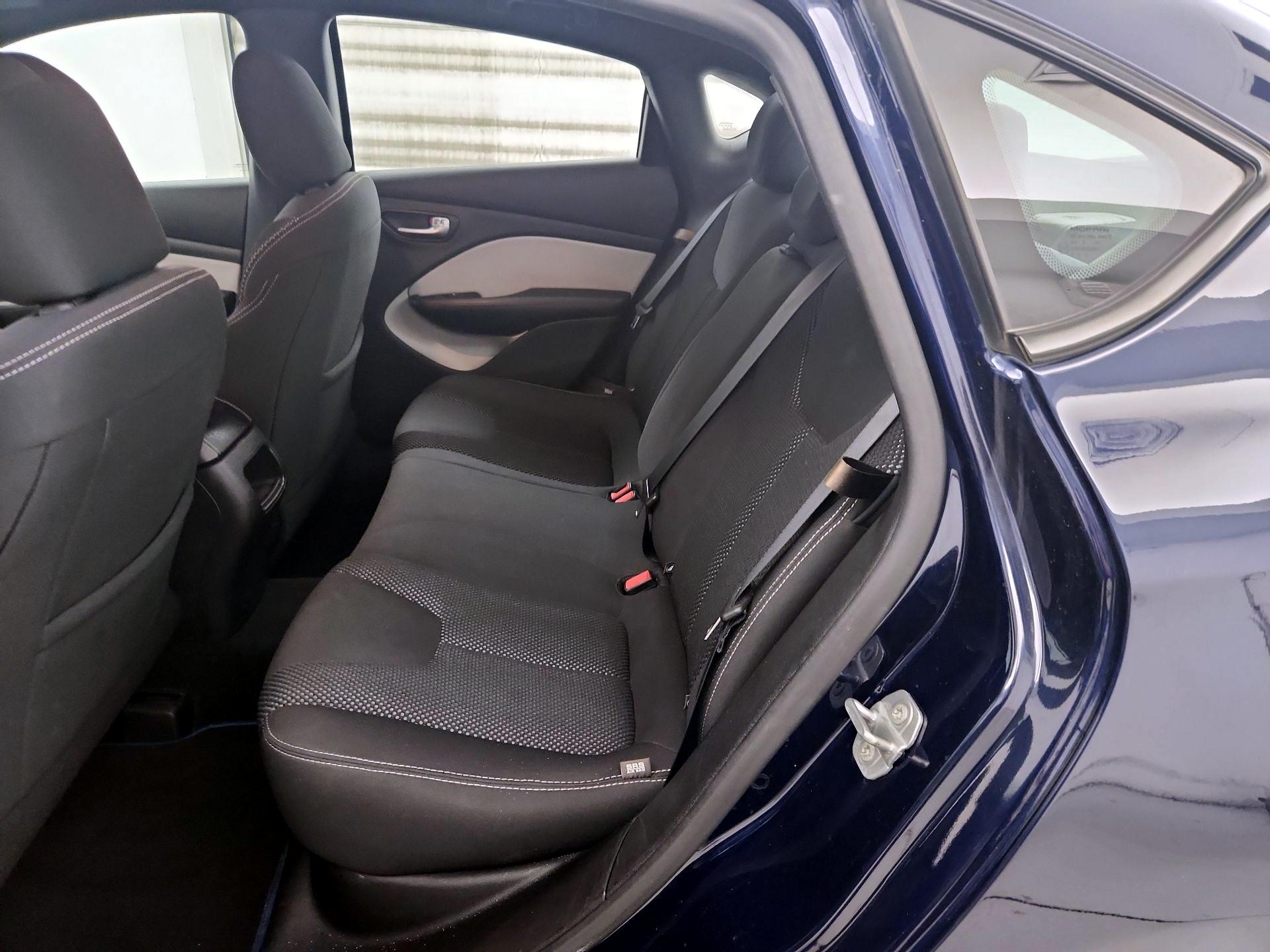 Thumbnail: 2016 Dodge Dart - 19