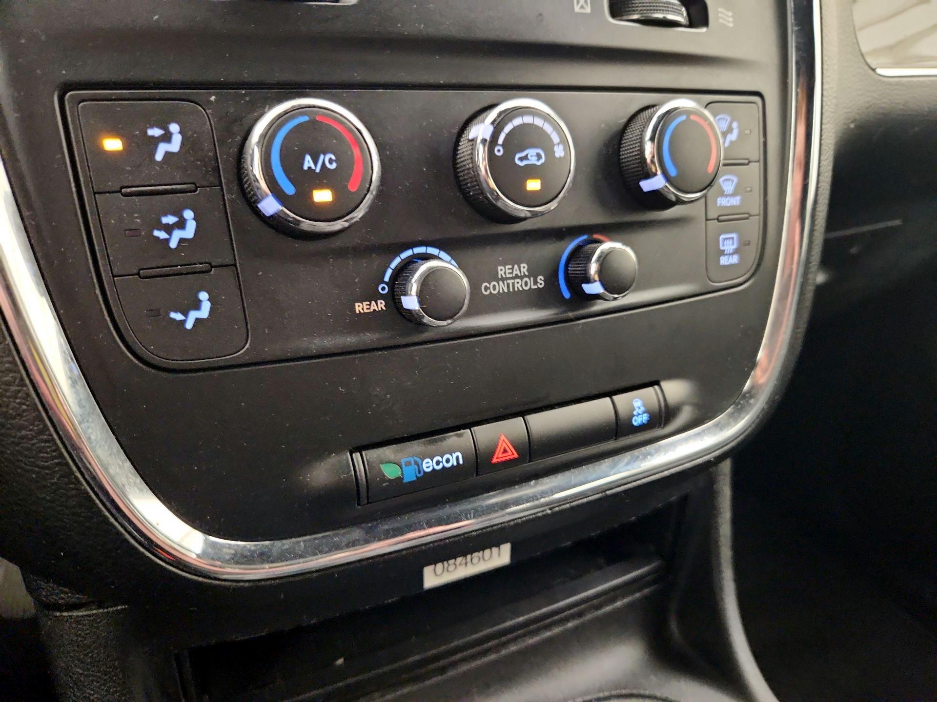 Thumbnail: 2017 Dodge Grand Caravan - 16