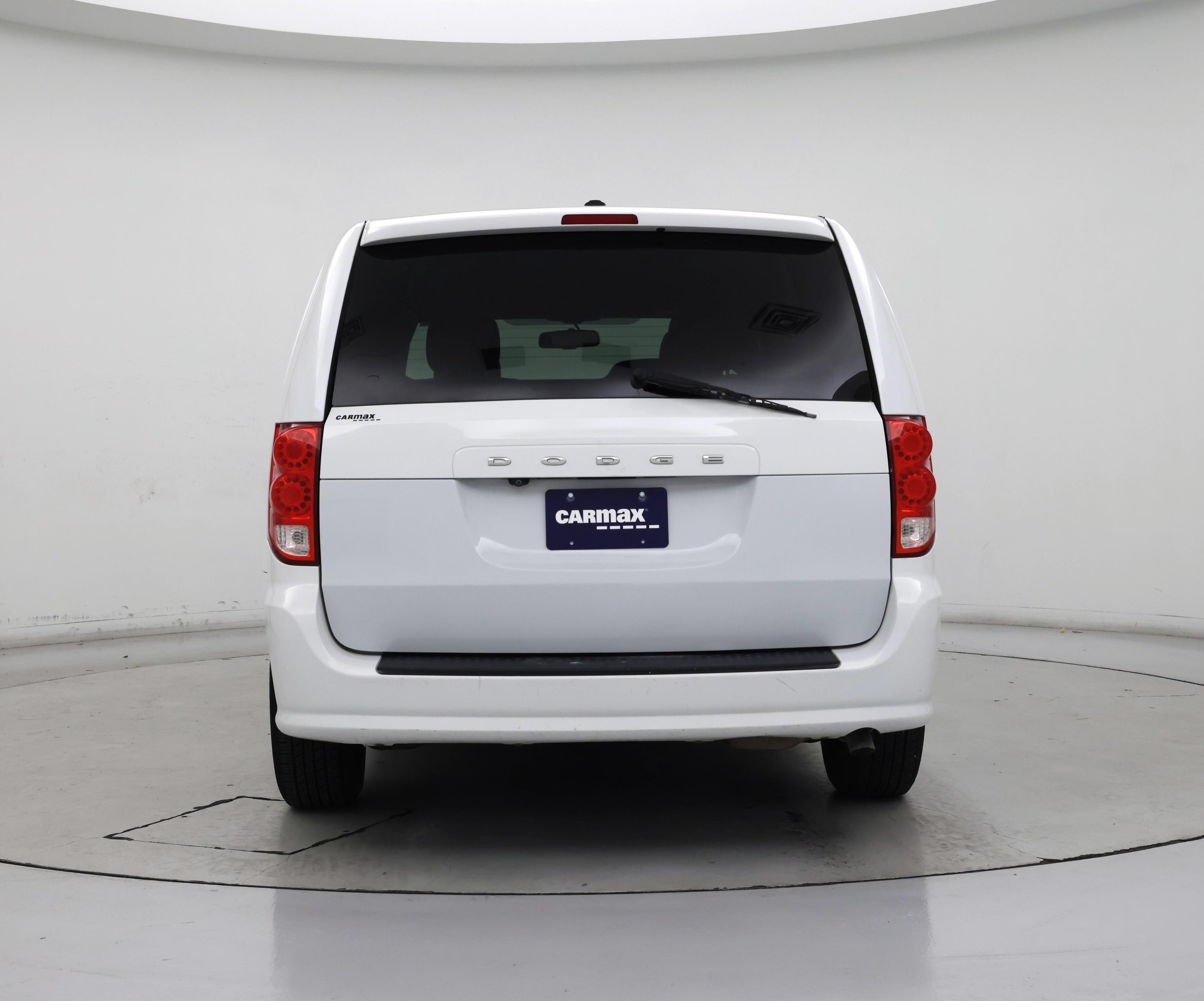 Thumbnail: 2017 Dodge Grand Caravan - 6