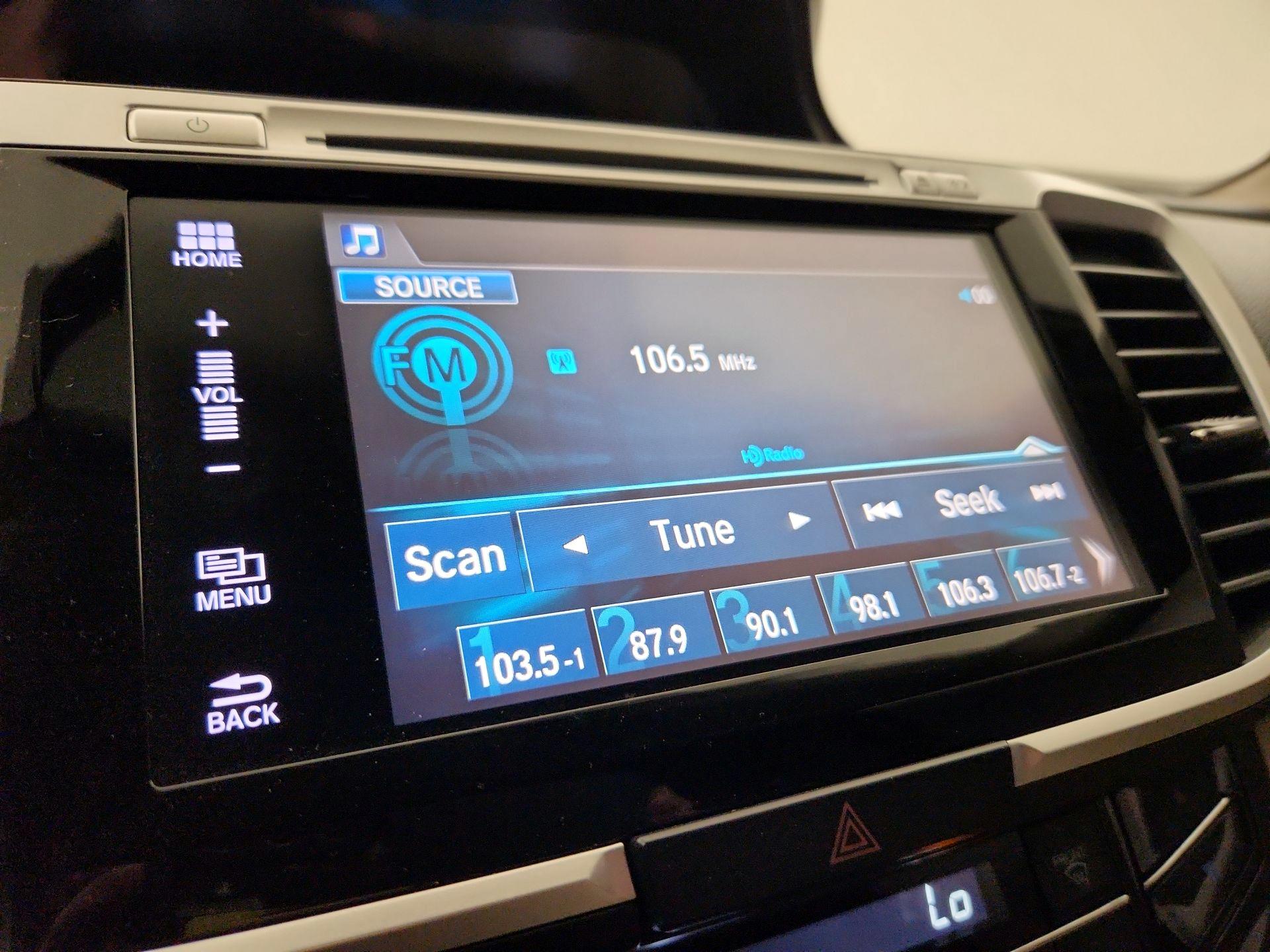 Thumbnail: 2016 Honda Accord - 15