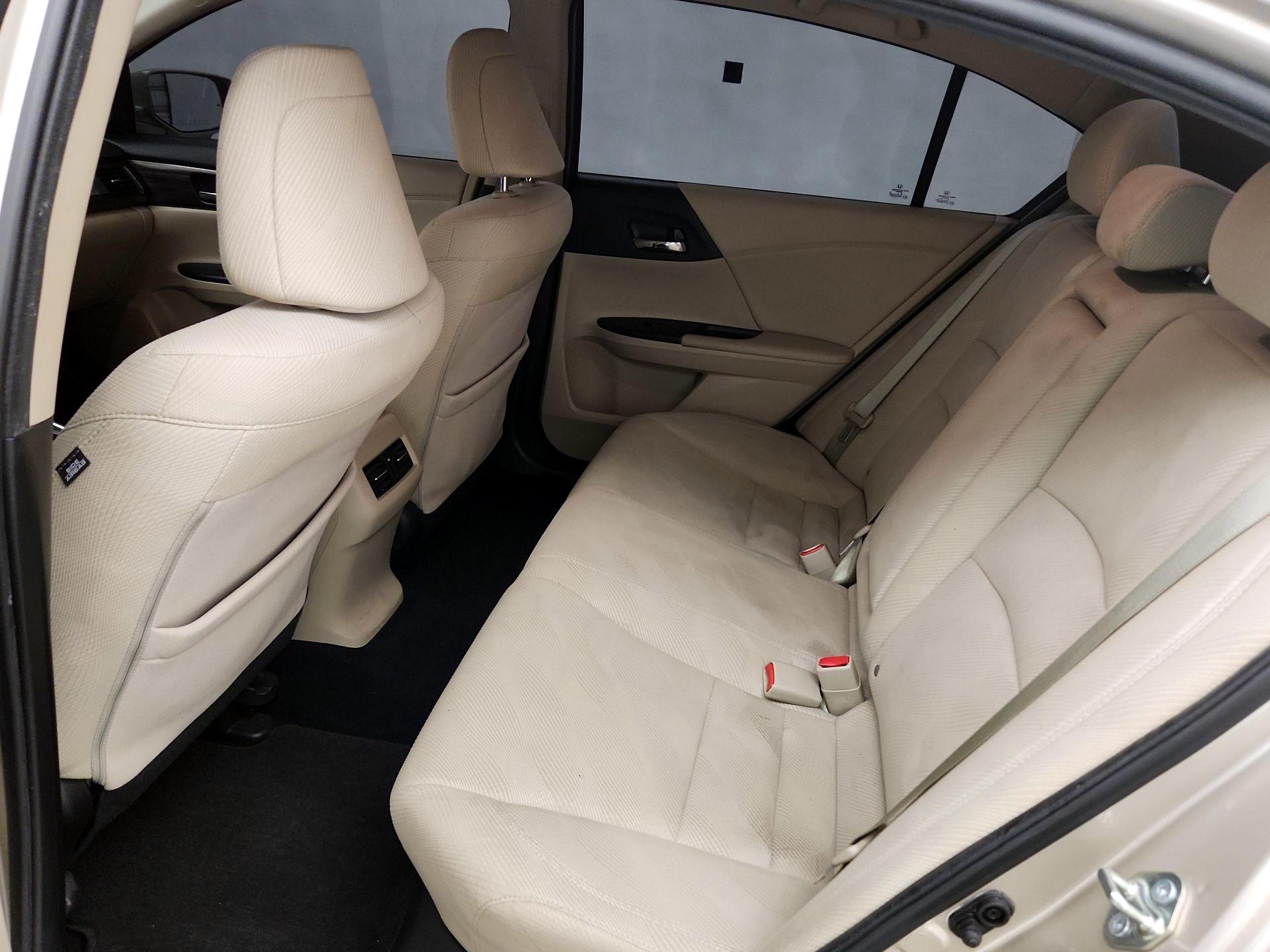 Thumbnail: 2016 Honda Accord - 20