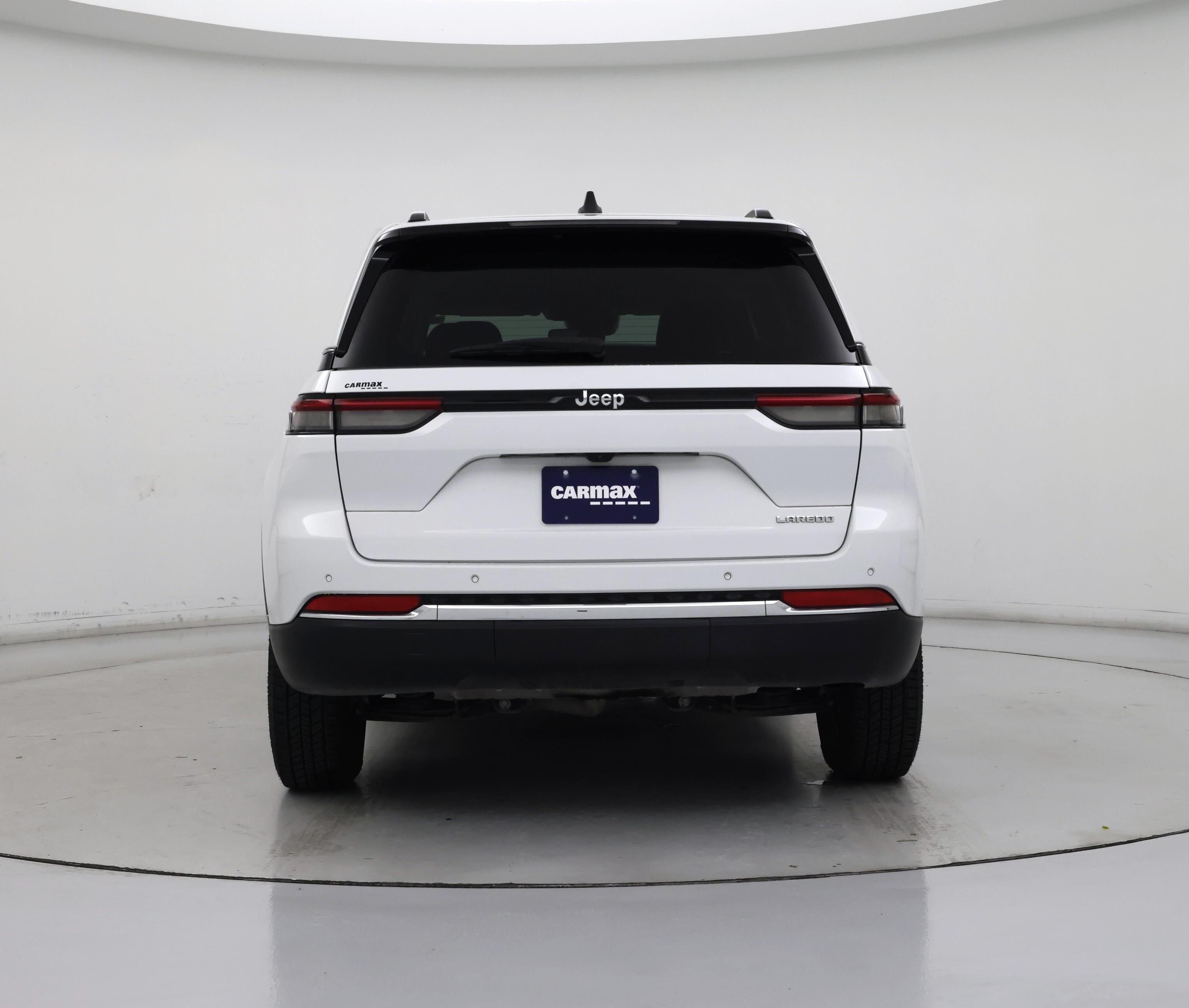 Thumbnail: 2023 Jeep Grand Cherokee - 6