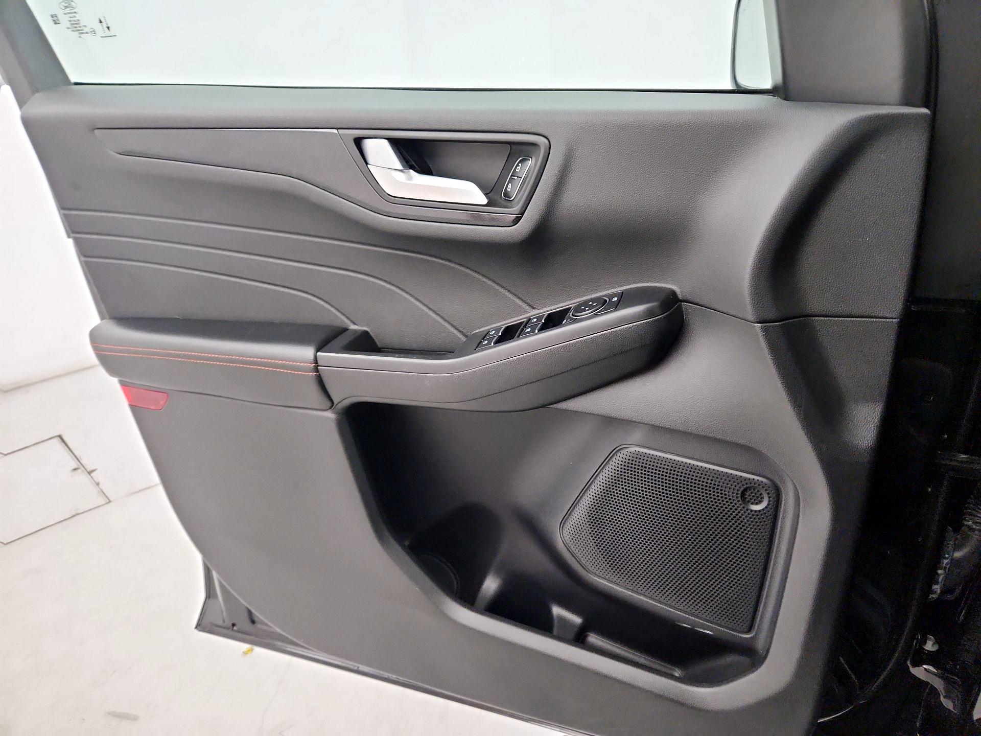 Thumbnail: 2025 Ford Escape - 12