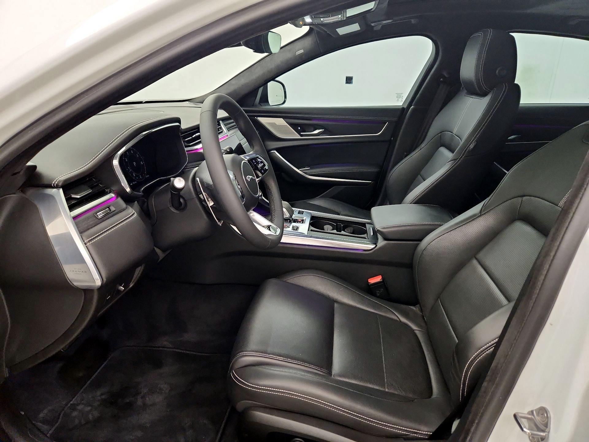 Thumbnail: 2024 Jaguar XF - 11