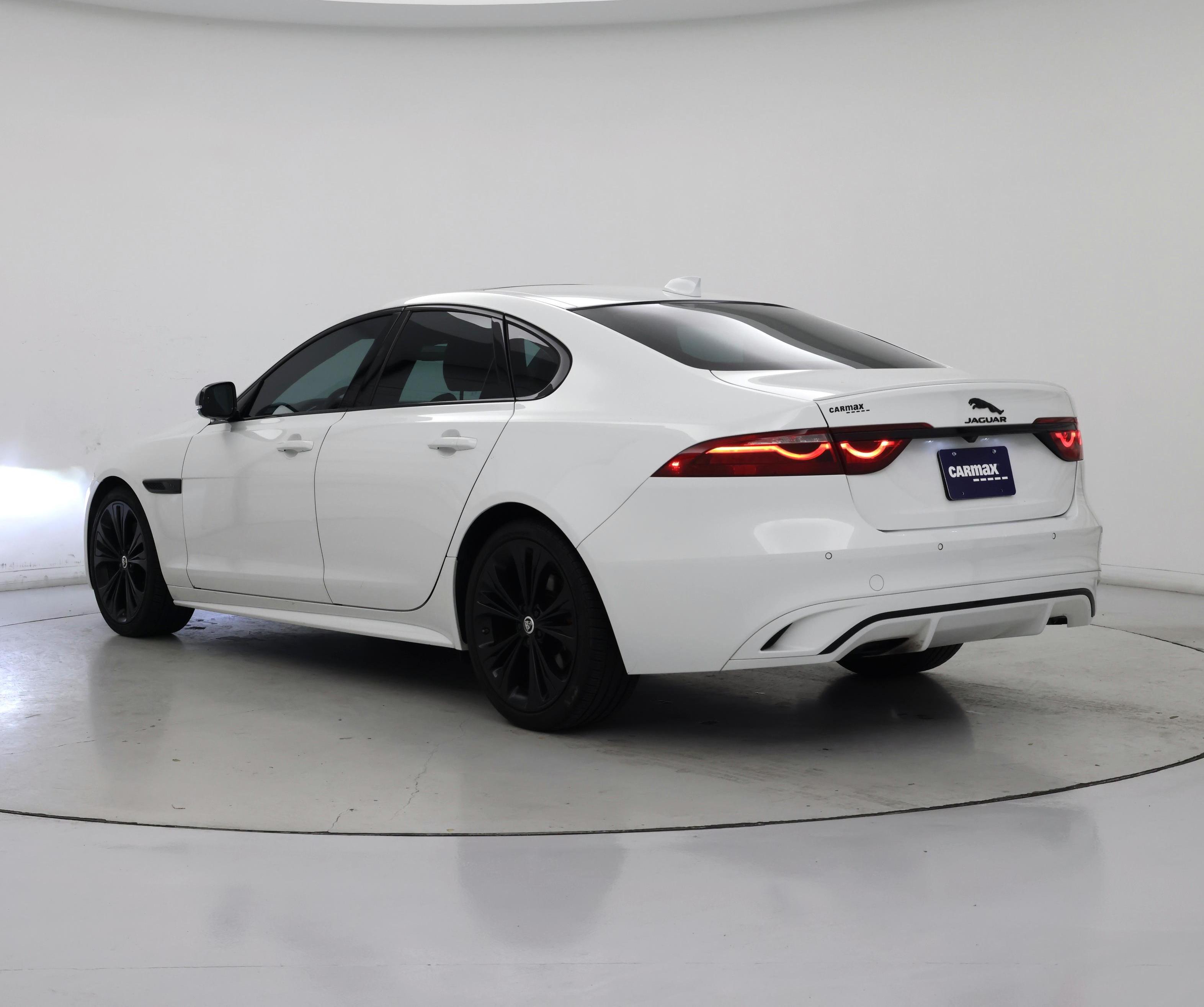 Thumbnail: 2024 Jaguar XF - 2