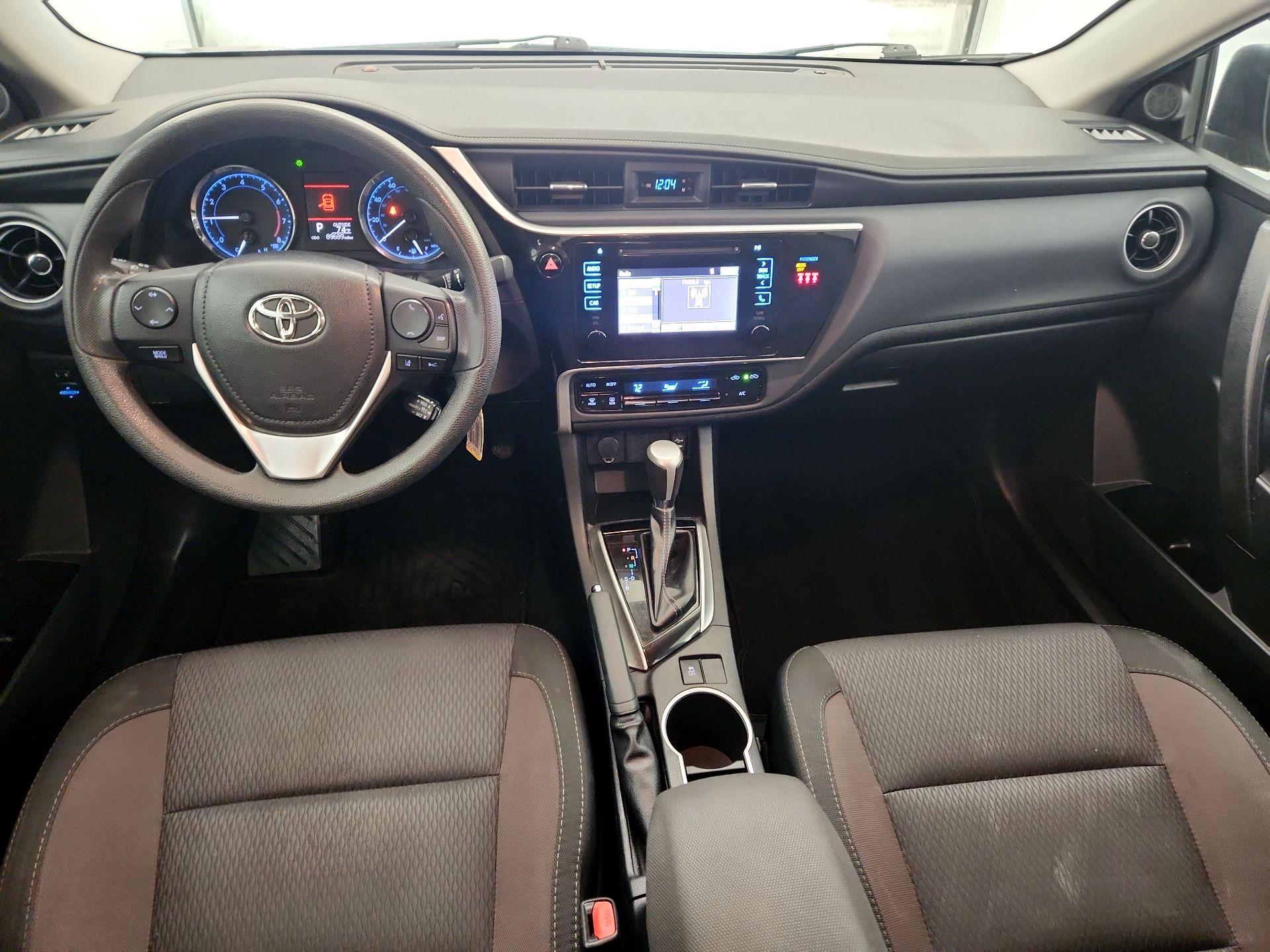 Thumbnail: 2018 Toyota Corolla - 9