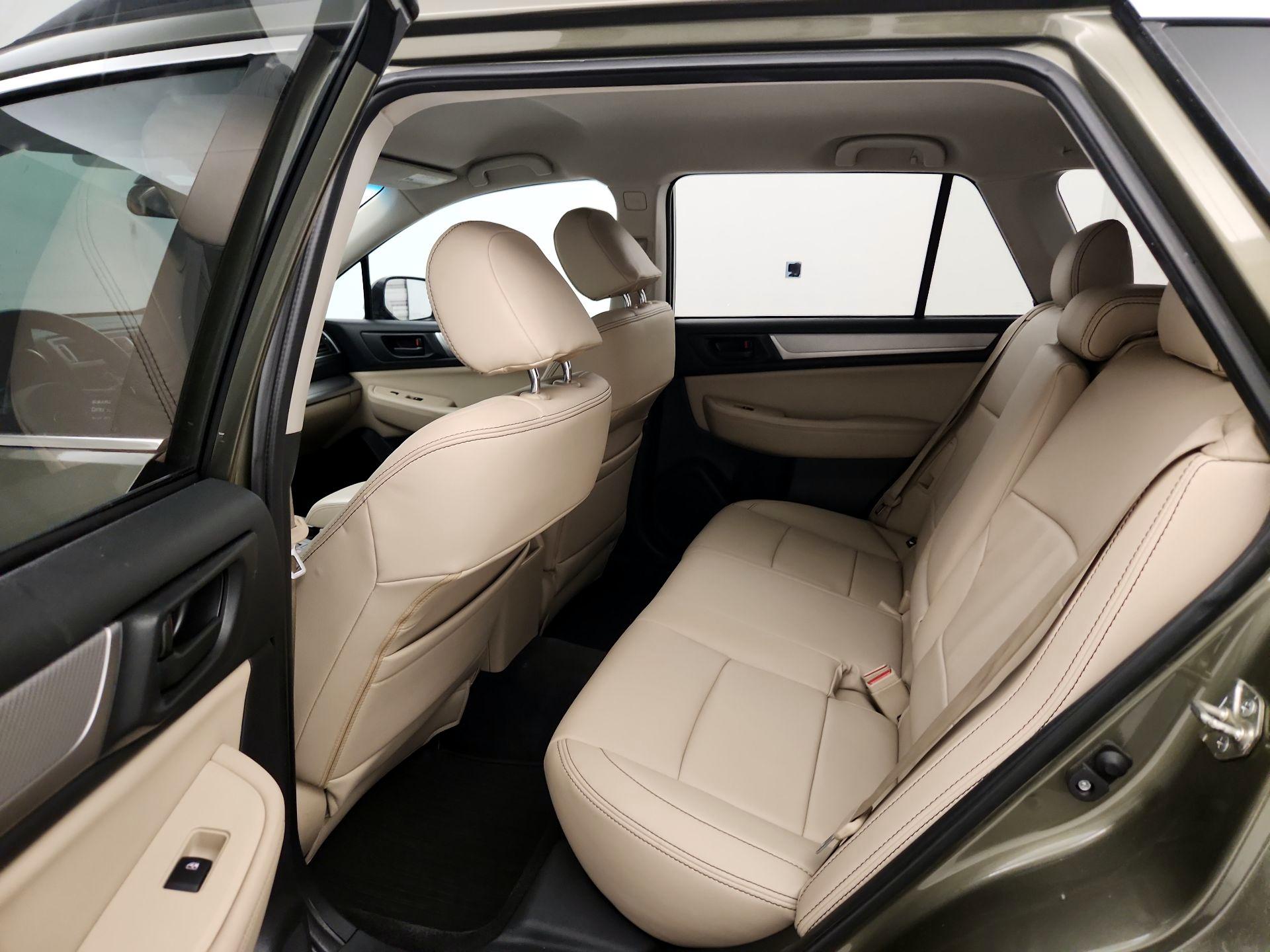 Thumbnail: 2015 Subaru Outback - 19