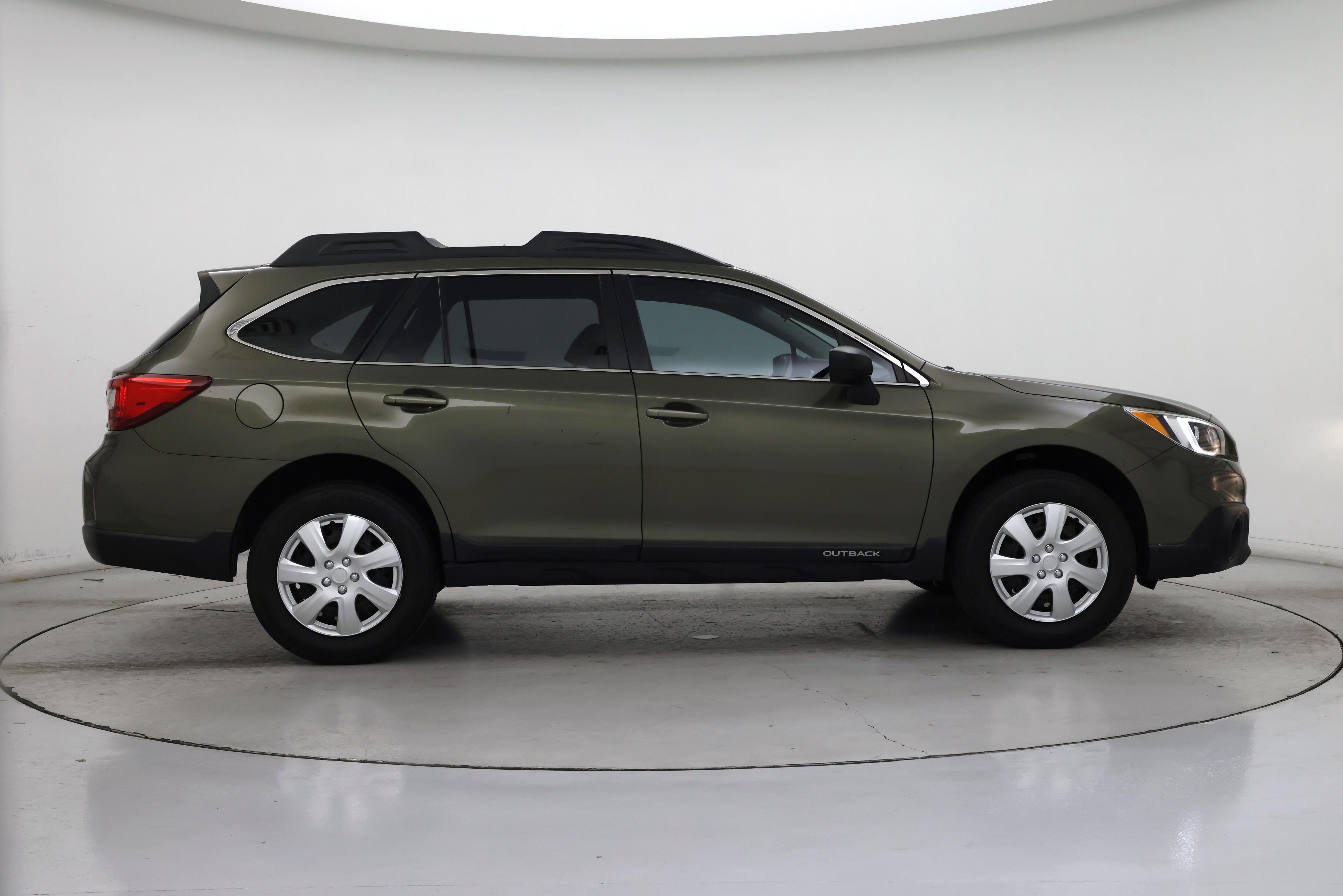 Thumbnail: 2015 Subaru Outback - 7