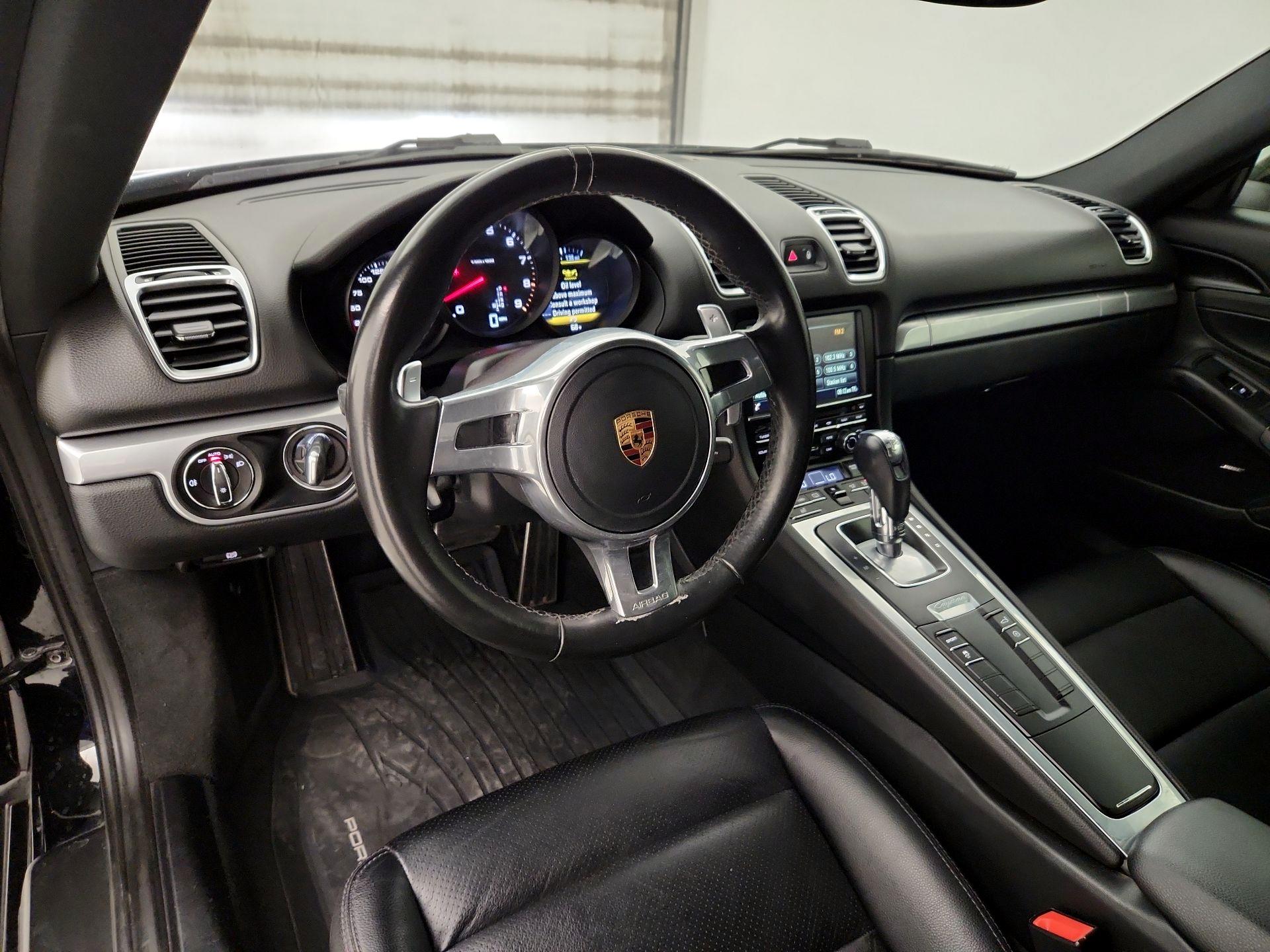 Thumbnail: 2016 Porsche Cayman - 9