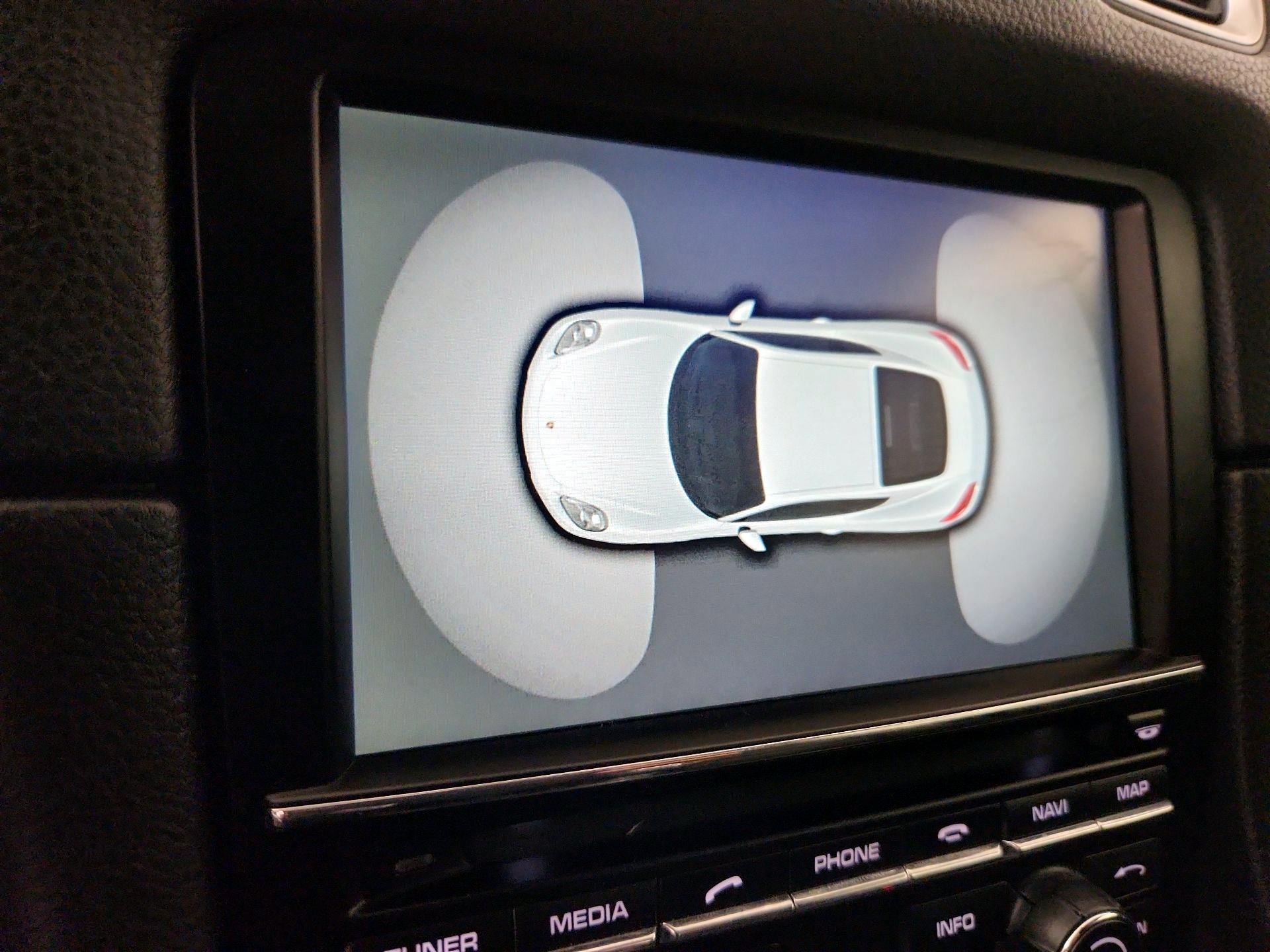 Thumbnail: 2016 Porsche Cayman - 14